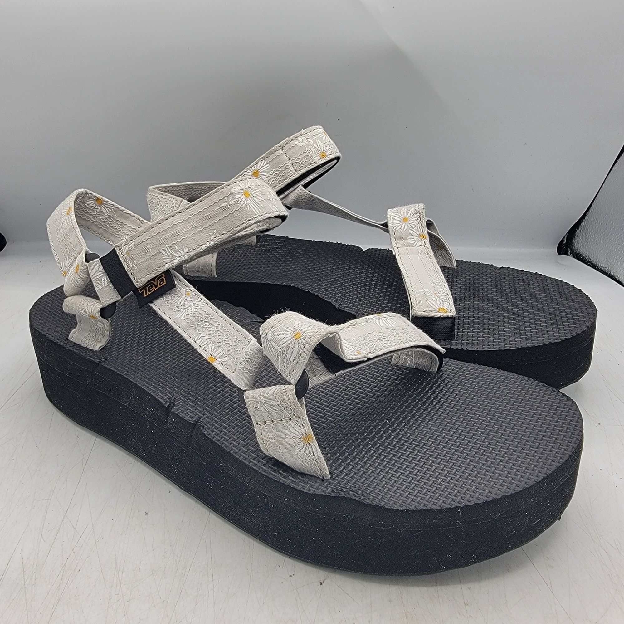 Teva Teva Flatform Universal Gloriosa Womens 11 Platform Floral S Size US 11 / IT 41 - 1 Thumbnail
