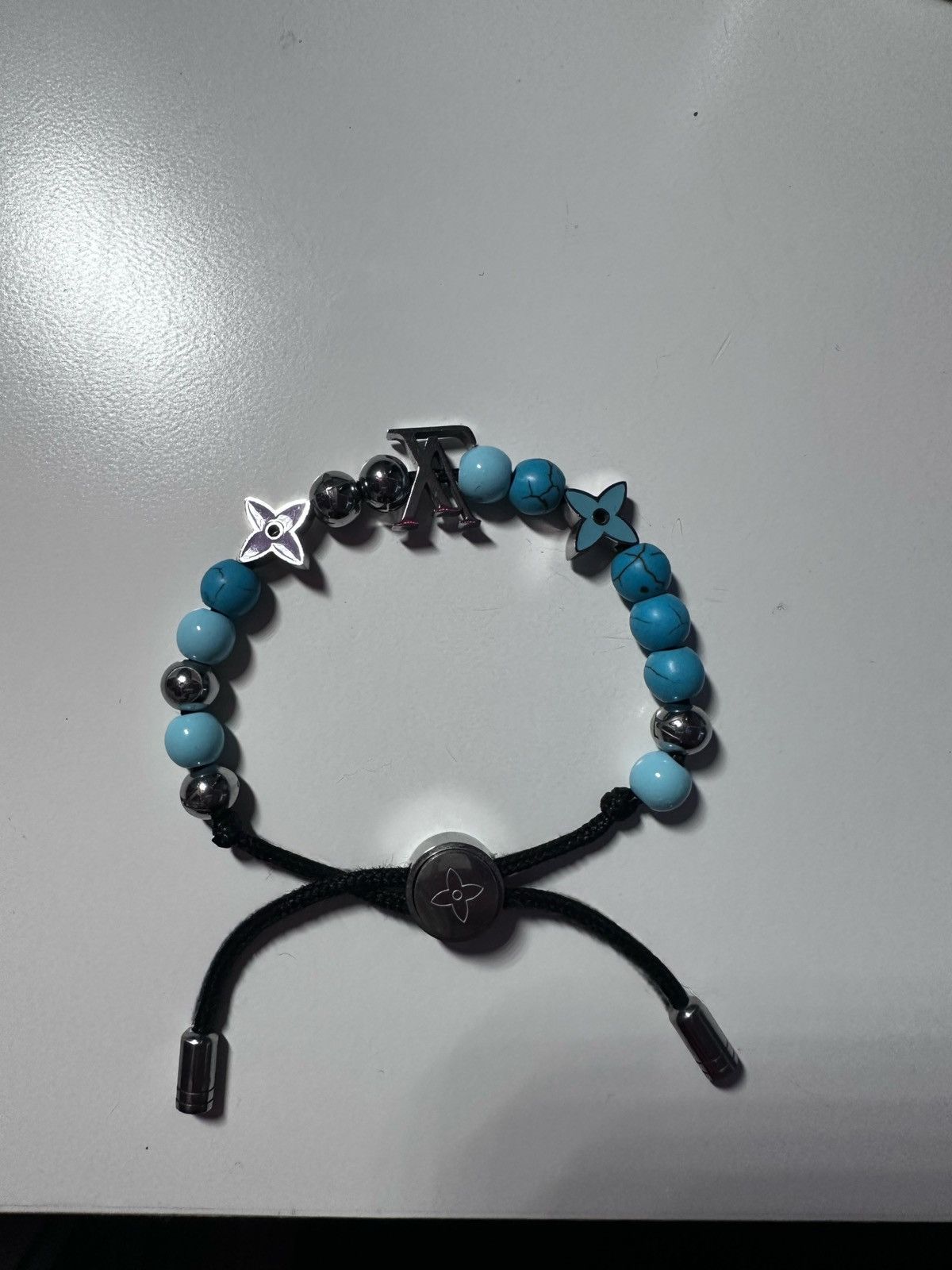 Shop Louis Vuitton Beads bracelet (M00314) by lifeisfun