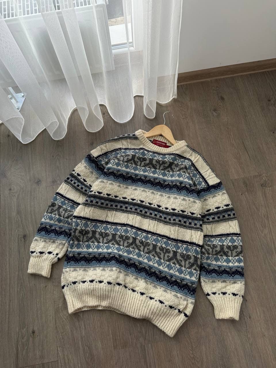 Vintage Vintage Pitlochry In Scotland Knit Wear Sky Blue Sweater Size US L / EU 52-54 / 3 - 4 Thumbnail