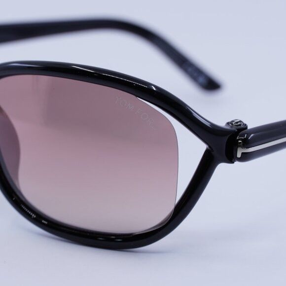 Tom Ford Tom Ford FT1069 01Z Fernanda Sunglasses Black Geometric Size ONE SIZE - 5 Thumbnail