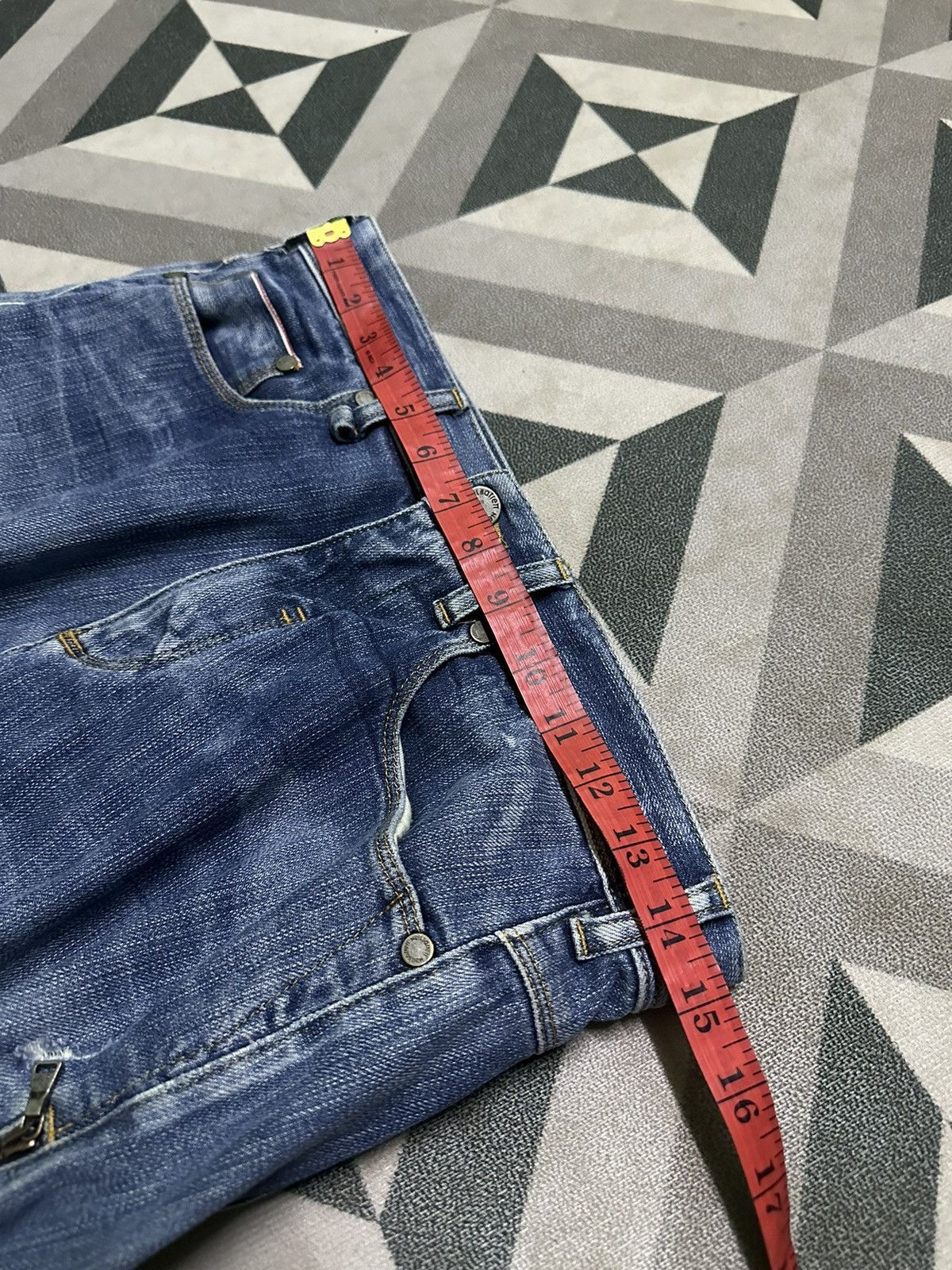 Neil Barrett Neil Barret skinny jeans 29x32 Size US 29 - 9 Thumbnail