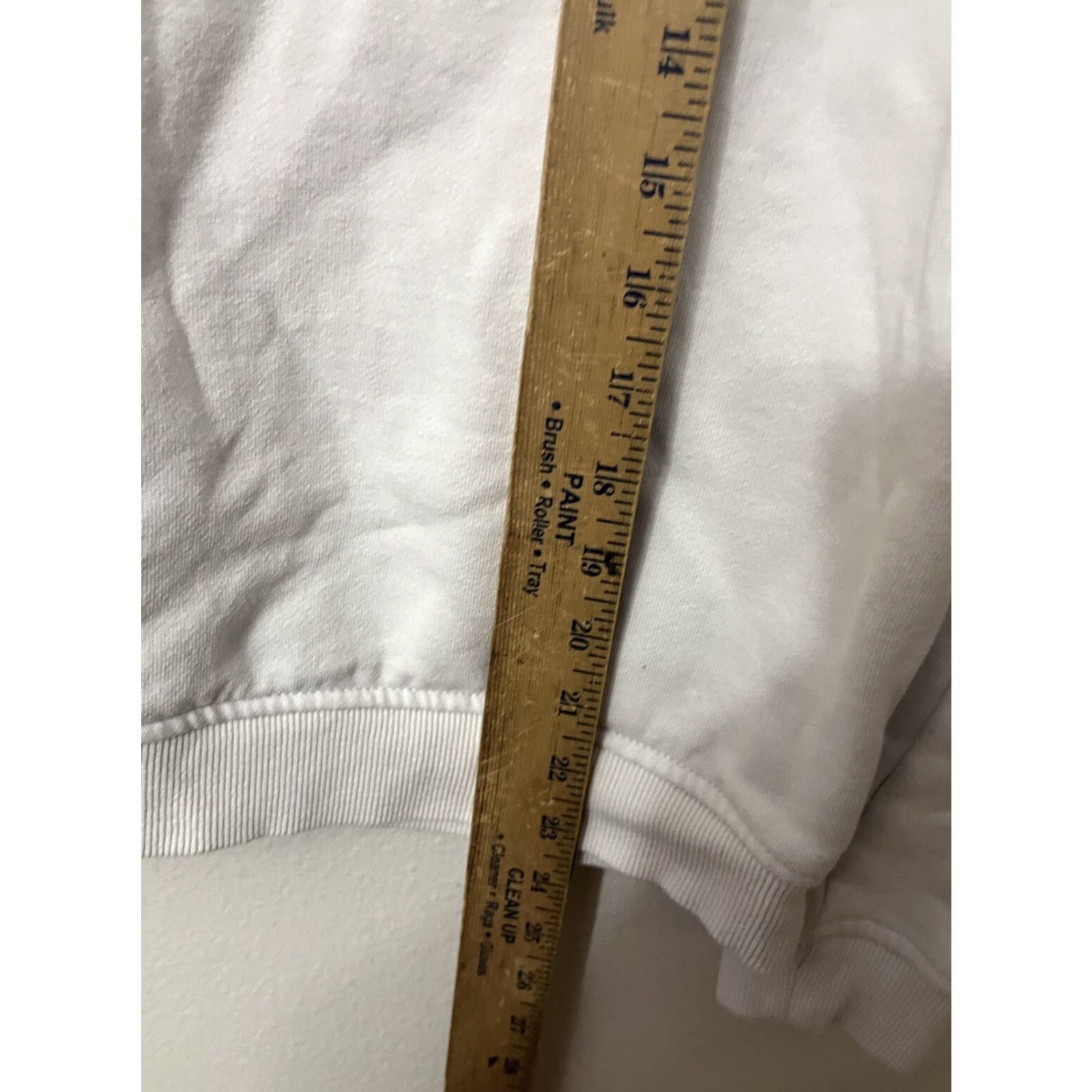 Fila FILA Sweatshirt White Knit Logo Pullover Crew Neck Casual Size M Adults Unisex Regular Long Sleeve 90s Vintage No Size M / US 6-8 / IT 42-44 - 4 Thumbnail