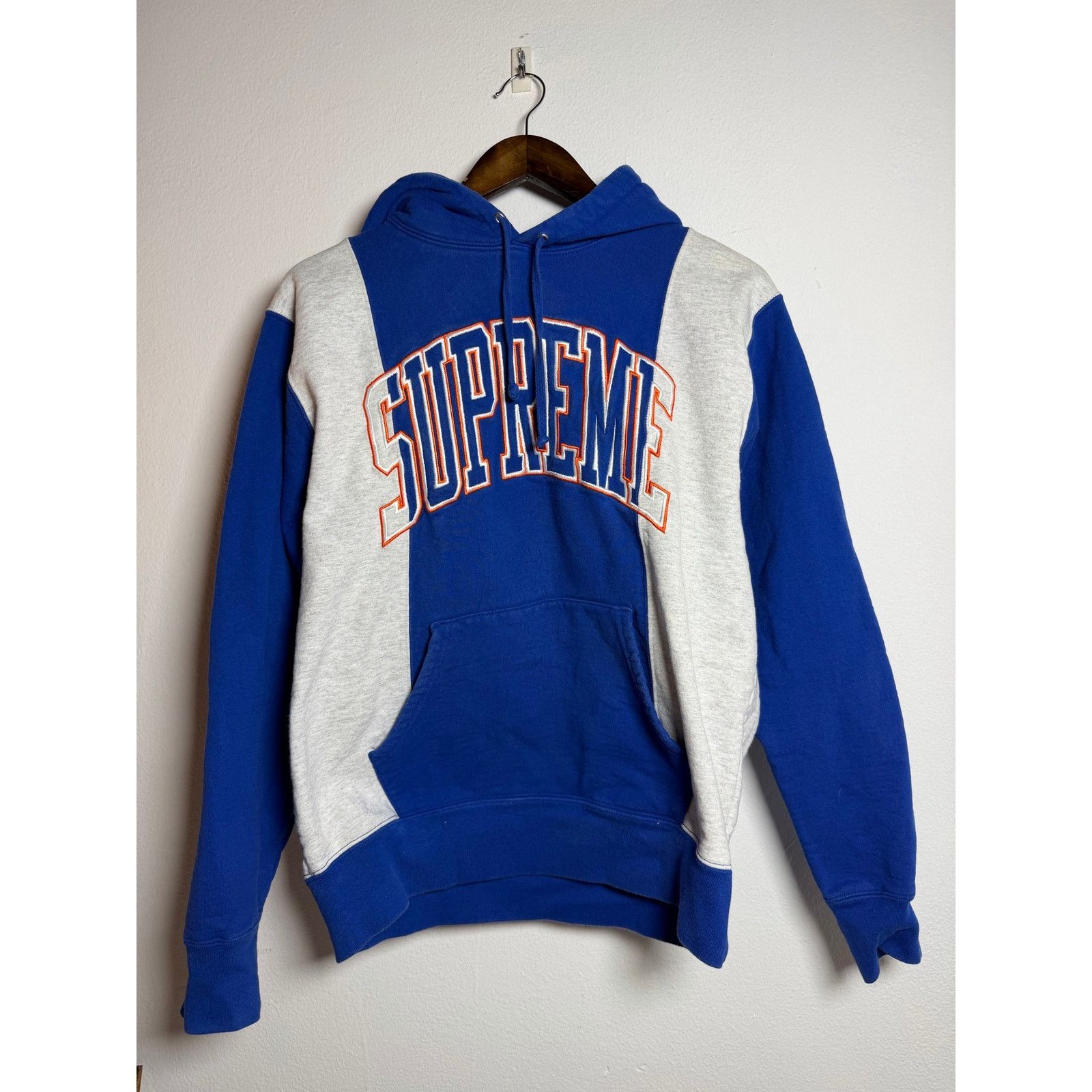 Supreme Supreme Icy Arc Hooded Sweatshirt | Grailed