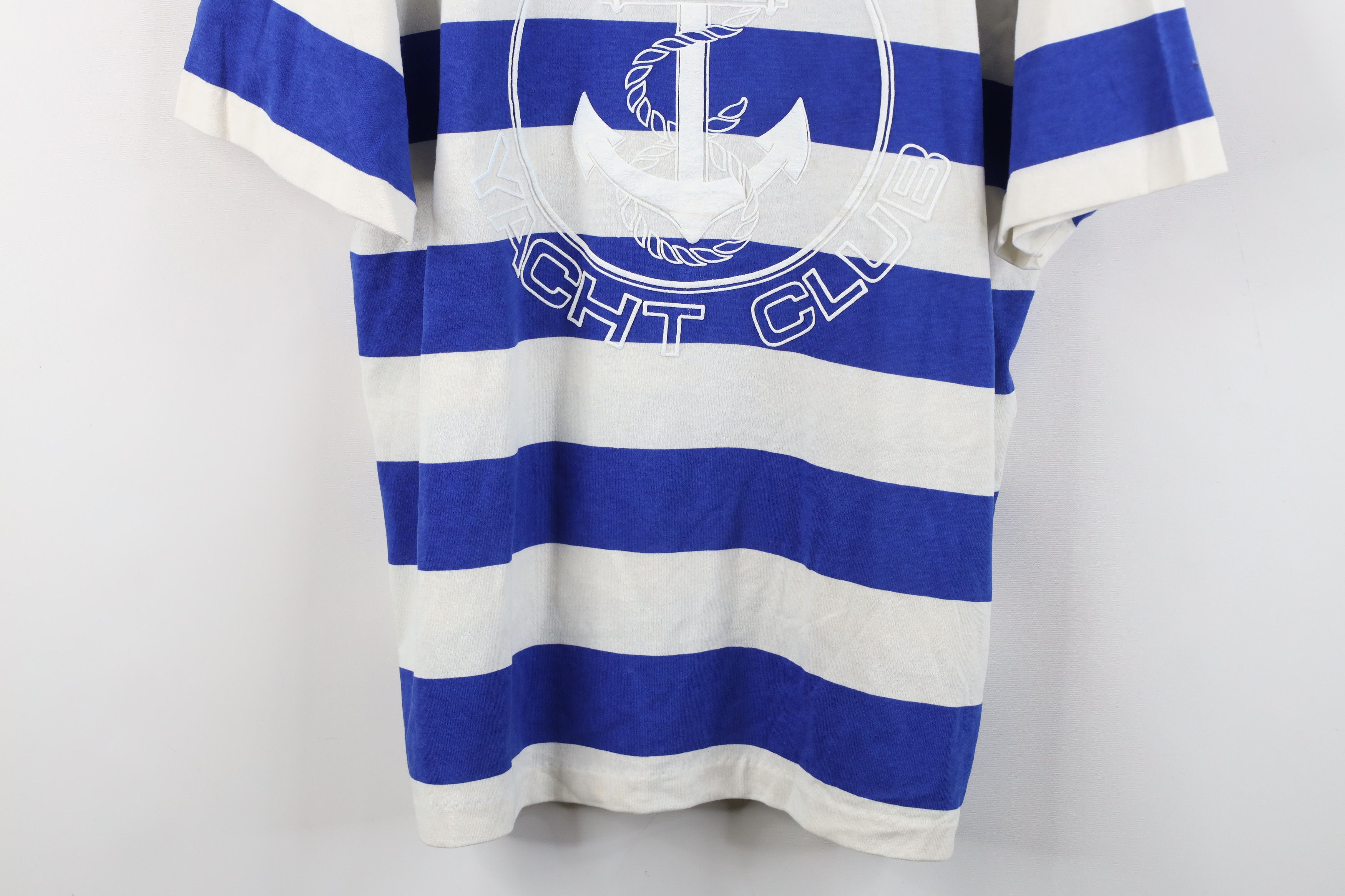 Vintage Deadstock Vintage 90s Streetwear Club Puff Paint T-Shirt Size US L / EU 52-54 / 3 - 3 Thumbnail