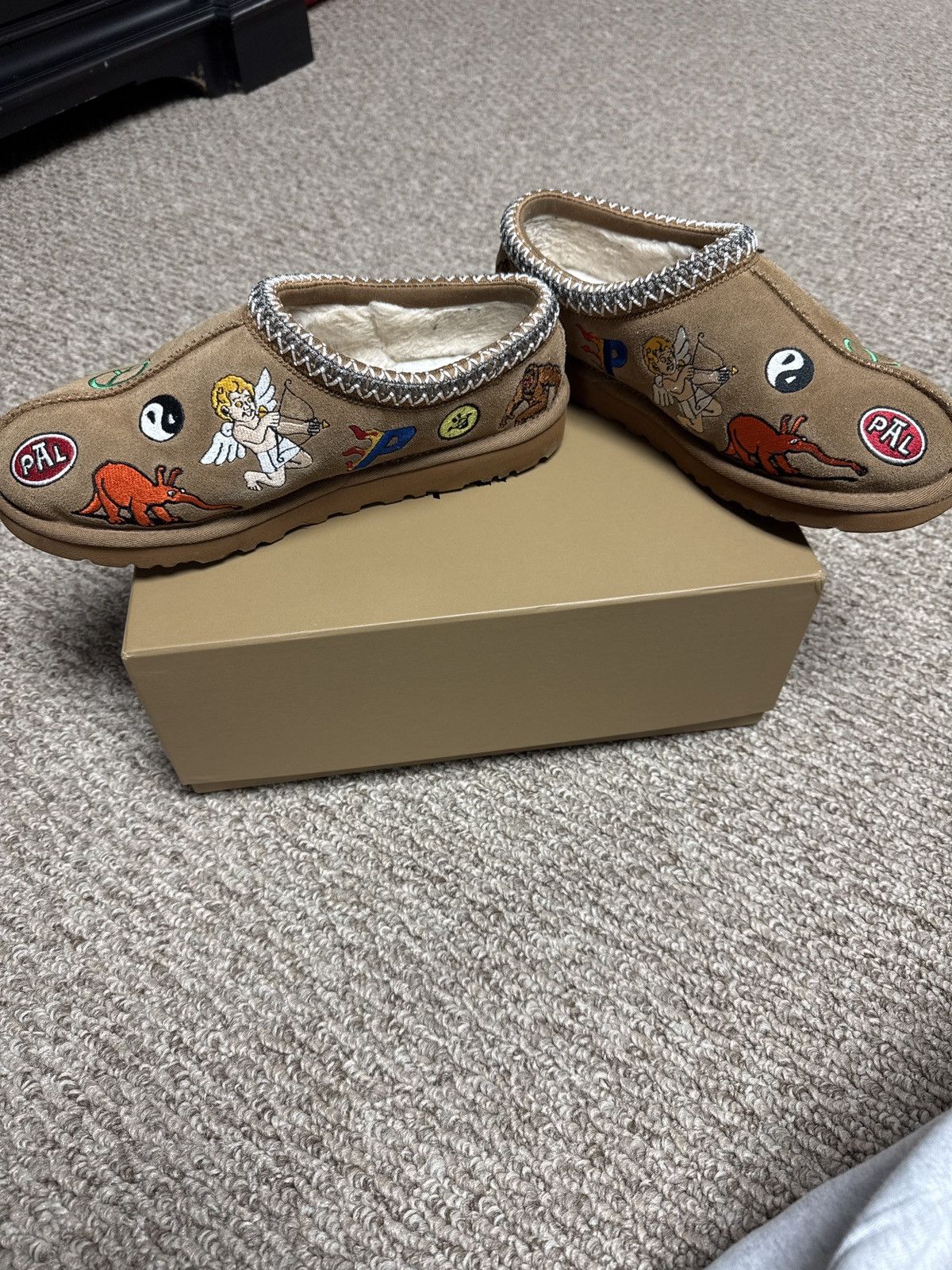 Palace × Ugg Palace x Ugg Tasmans Size US 8 / EU 41 - 6 Thumbnail