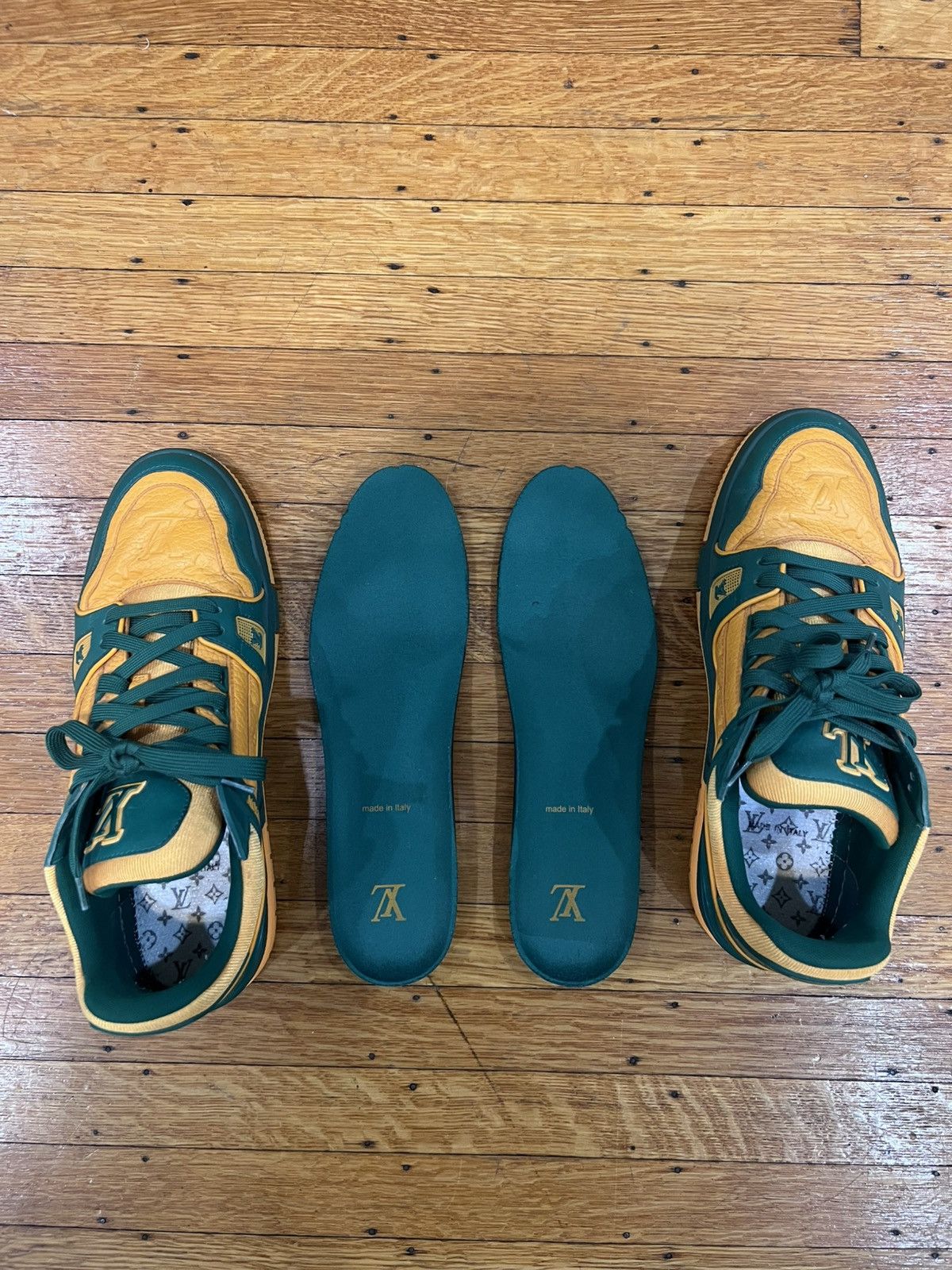 Louis Vuitton Louis Vuitton x Virgil Abloh “College Green” Trainer LV10 Size US 11 / EU 44 - 9 Thumbnail