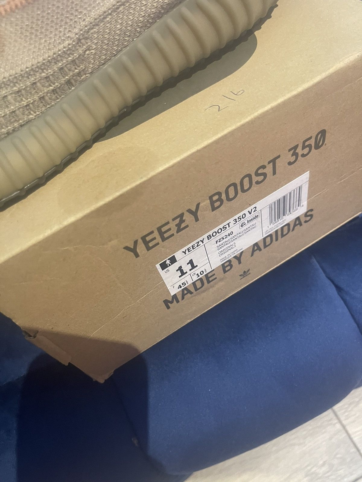 Yeezy Yeezy 350 sand taupe Size US 11 / EU 44 - 7 Thumbnail