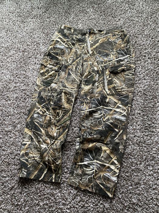 Vintage VINTAGE Y2K REALTREE BAGGY CARGO FADED CAMO PANTS | Grailed