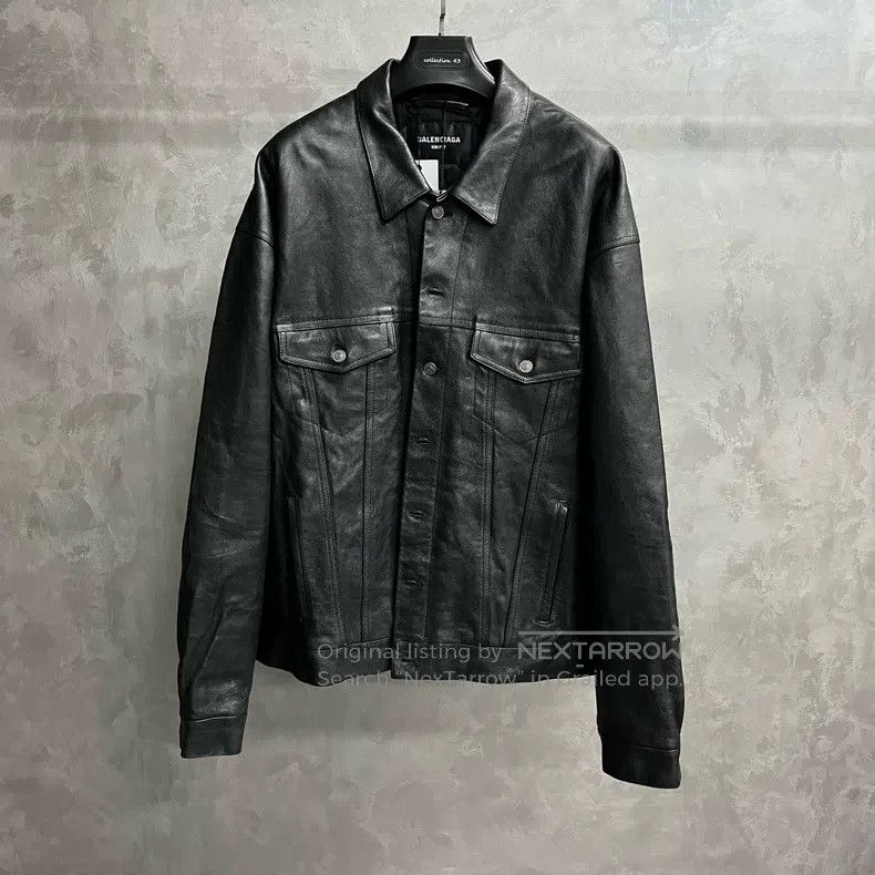 Balenciaga Balenciaga Black Solid Lapel Single Breasted Long Sleeve L Size US S / EU 44-46 / 1 - 1 Thumbnail