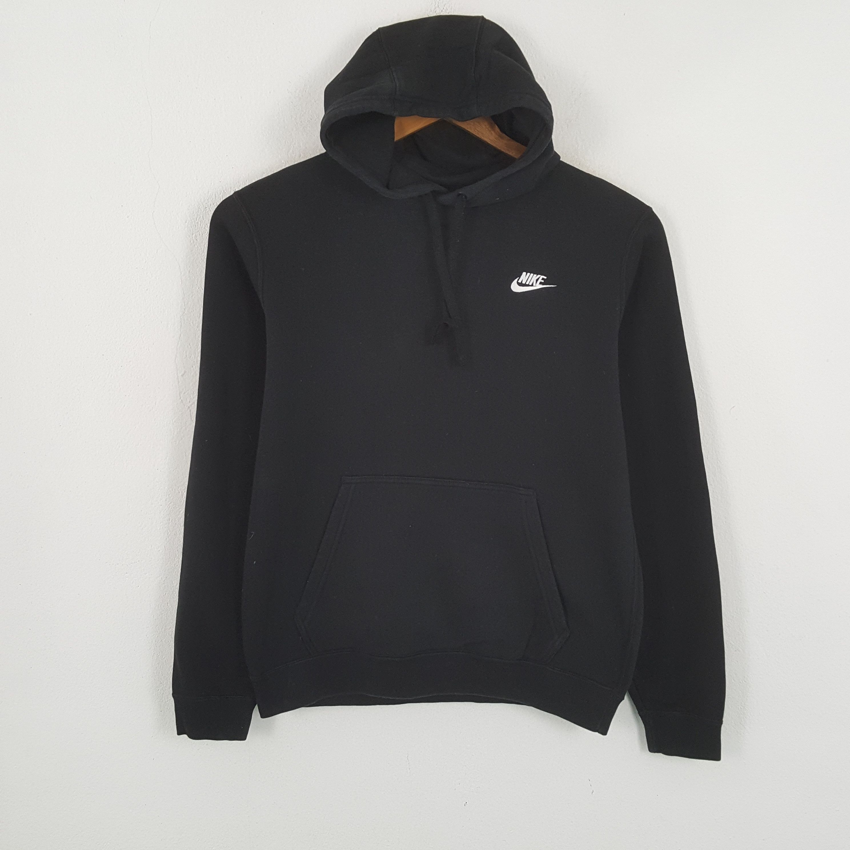 Nike × Vintage Vintage NIKE Small Swoosh Design Sportswear Hoodies Size US L / EU 52-54 / 3 - 1 Thumbnail