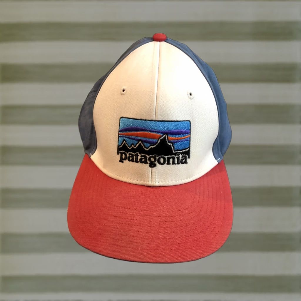 Patagonia Patagonia Trucker Hat Adjustable Snapback Red White Blue Embroidered Mens Size ONE SIZE - 1 Thumbnail