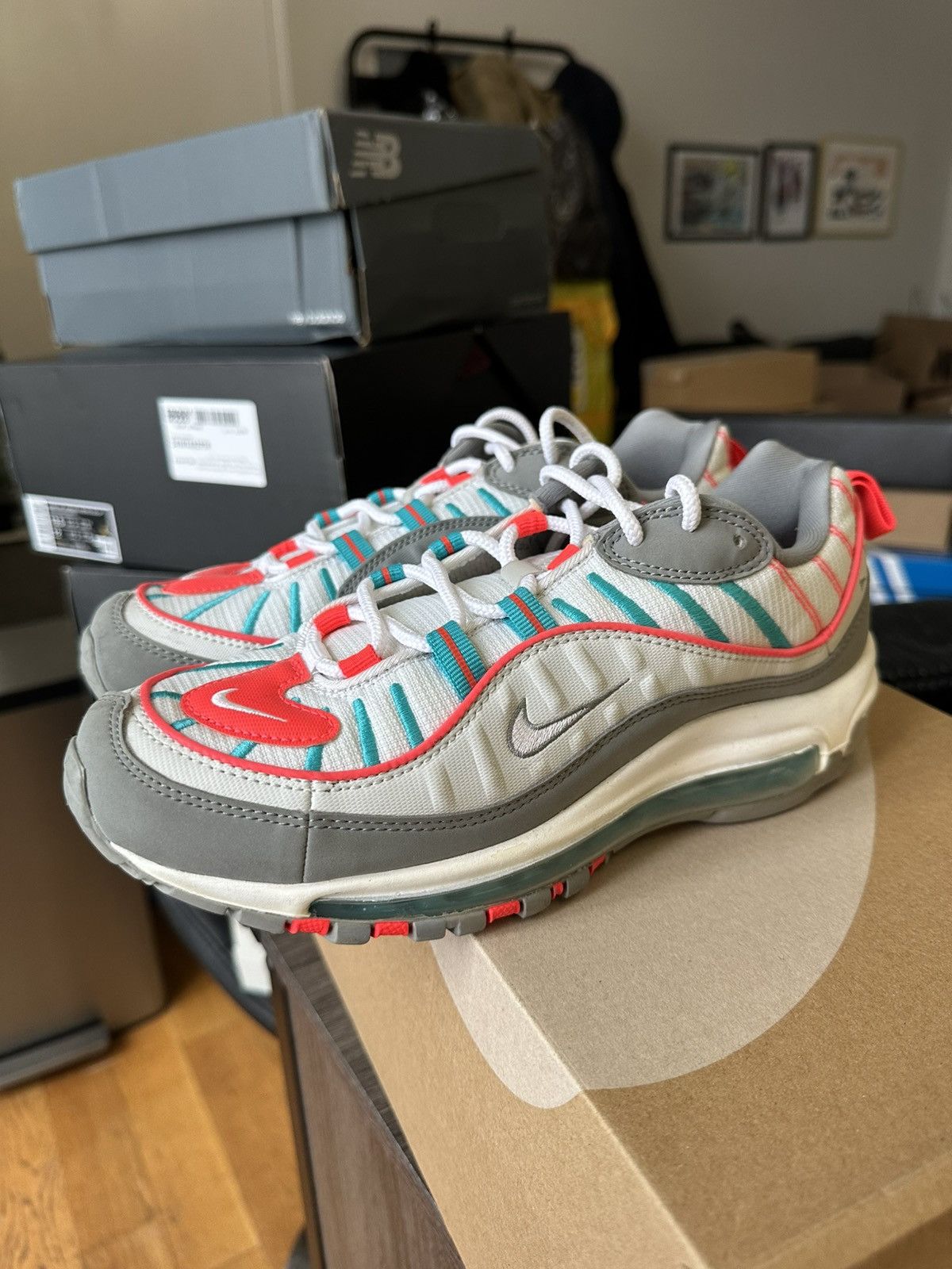 Nike “Particle Grey White” Air Max 98 (Women’s) Size US 7 / EU 40 - 3 Thumbnail