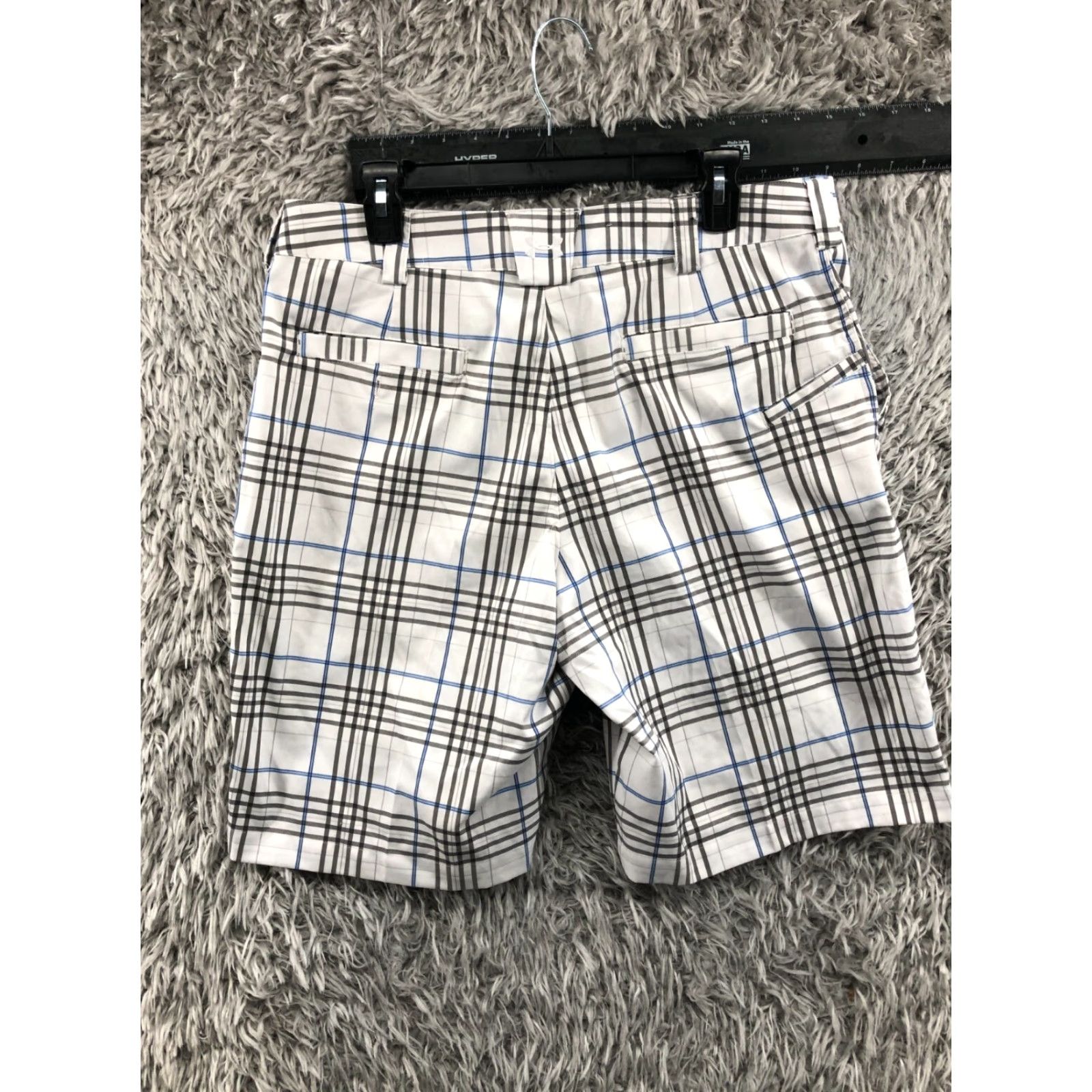 Under Armour Under Armour Shorts Mens 34 Plaid Bermuda Light Wash White Mid Rise Loose 5-Pocket Logo Belt Loops Cotton Blend Regular Comfort Casual Shoes Size US 34 / EU 50 - 5 Thumbnail
