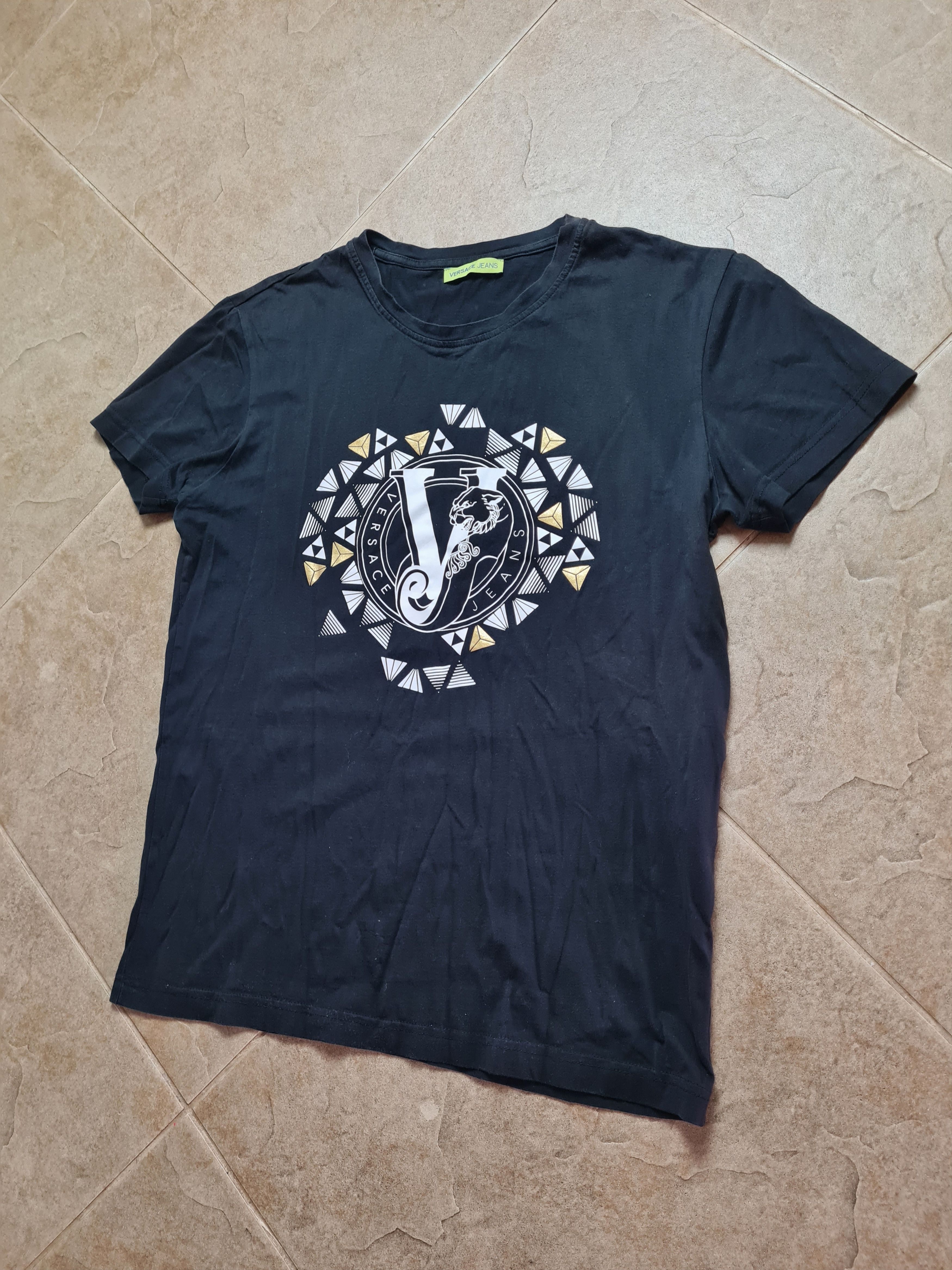 Versace Womens T-shirts Versace Jeans black Big Logo Shirt Size M Size M / US 6-8 / IT 42-44 - 3 Thumbnail