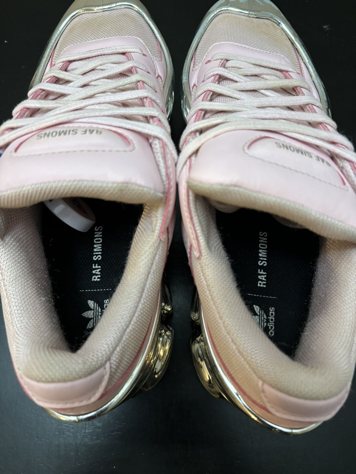 Adidas × Raf Simons adidas Raf Simons Ozweego Pink Silver Metallic Size US 8.5 / EU 41-42 - 7 Thumbnail