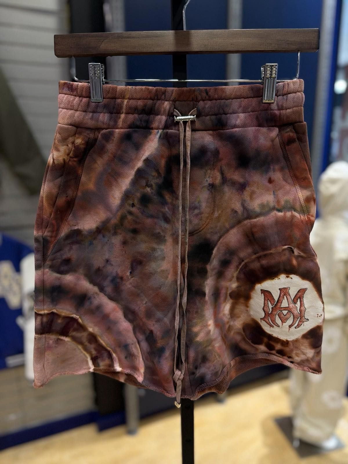 Amiri AMIRI TIE DYE MA SWEATSHORTS S22MJL025 SIZE (Small) New Red Size US 30 / EU 46 - 1 Thumbnail