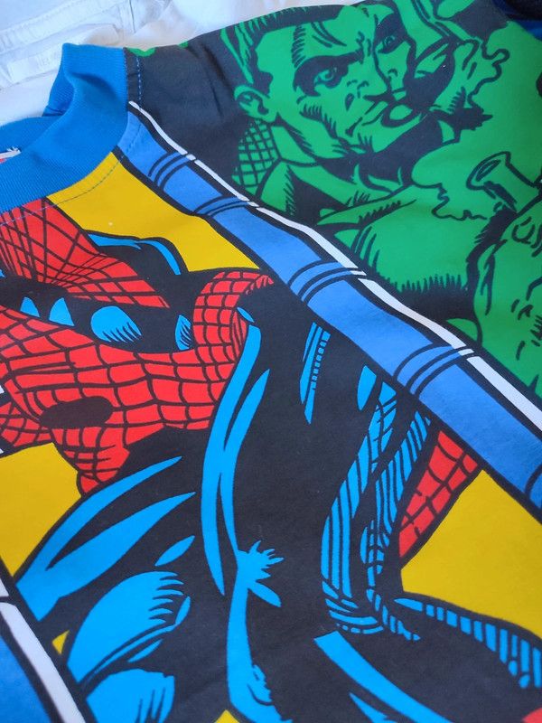 Marvel Comics × Vintage 90s collectible Marvel Comics Spiderman all-over Print Tee Size US XL / EU 56 / 4 - 8 Thumbnail