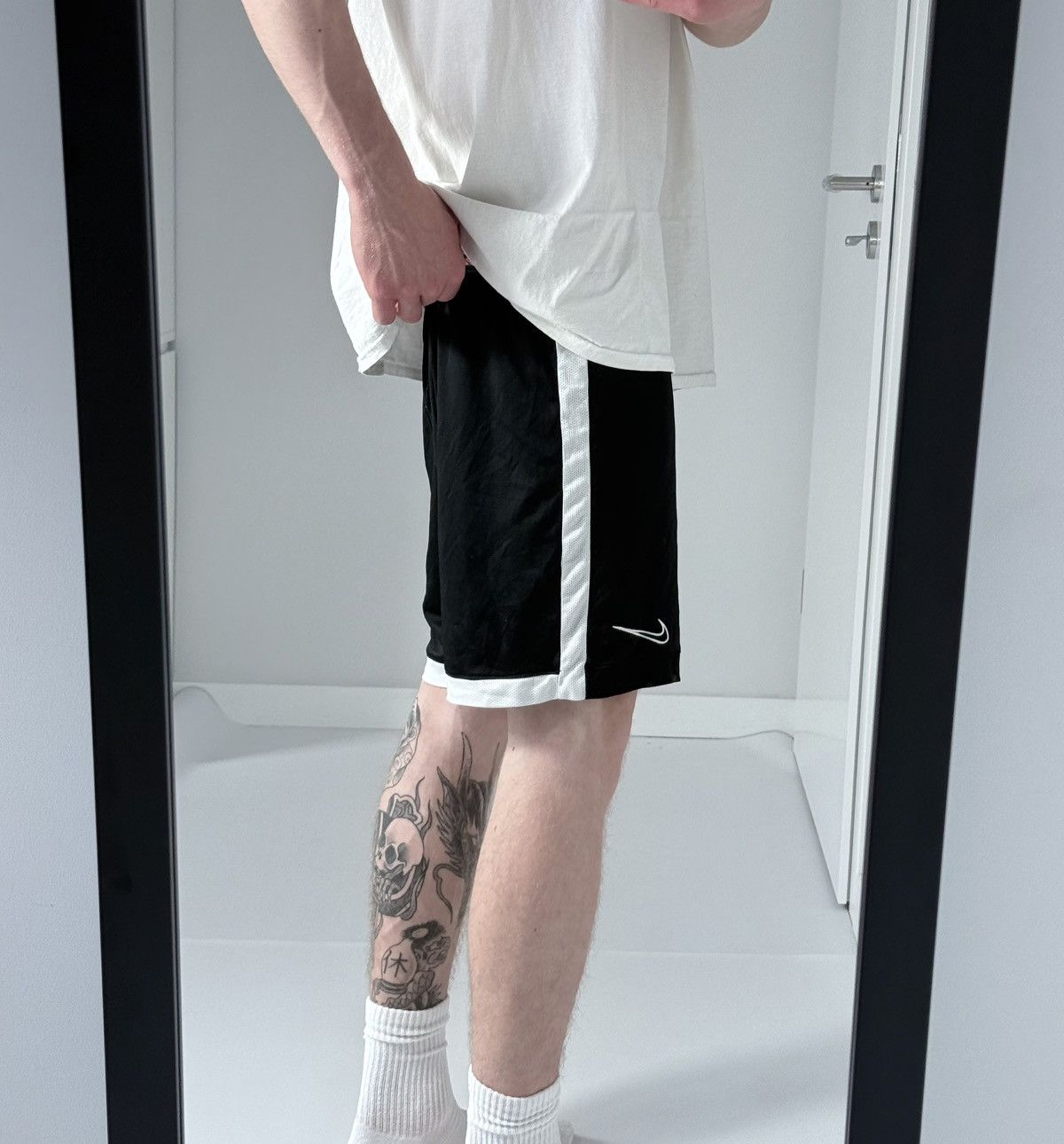 Other Vintage Nike Y2K streetwear sportswear shorts Size US 30 / EU 46 - 1 Thumbnail