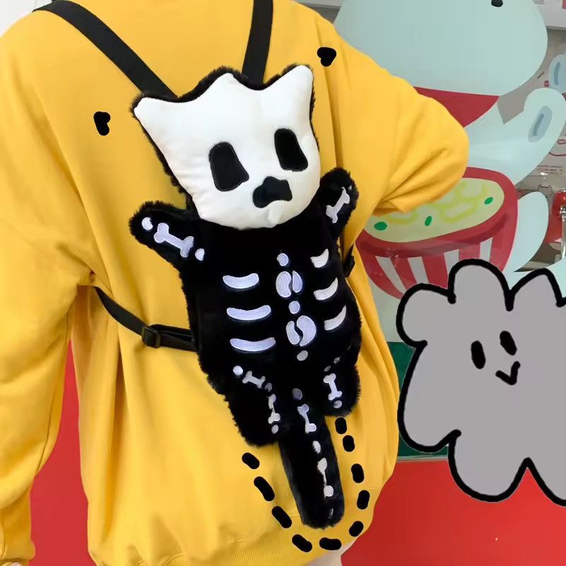Japanese Brand Skull Gothic Punk Cartoon Plush Backpack Size ONE SIZE - 3 Thumbnail