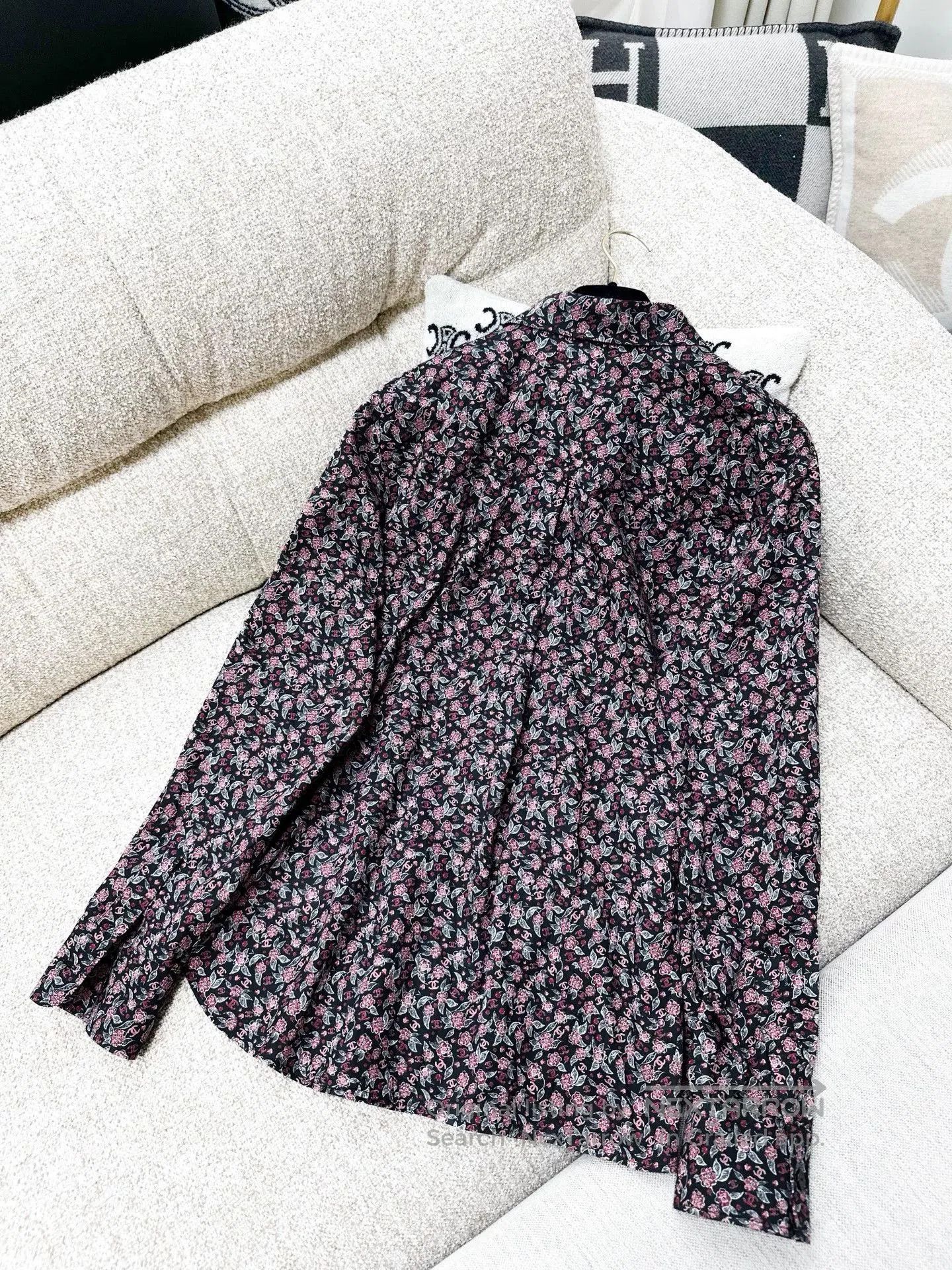Chanel Chanel 24B Floral CC Collar Shirt. Size US M / EU 48-50 / 2 - 3 Thumbnail