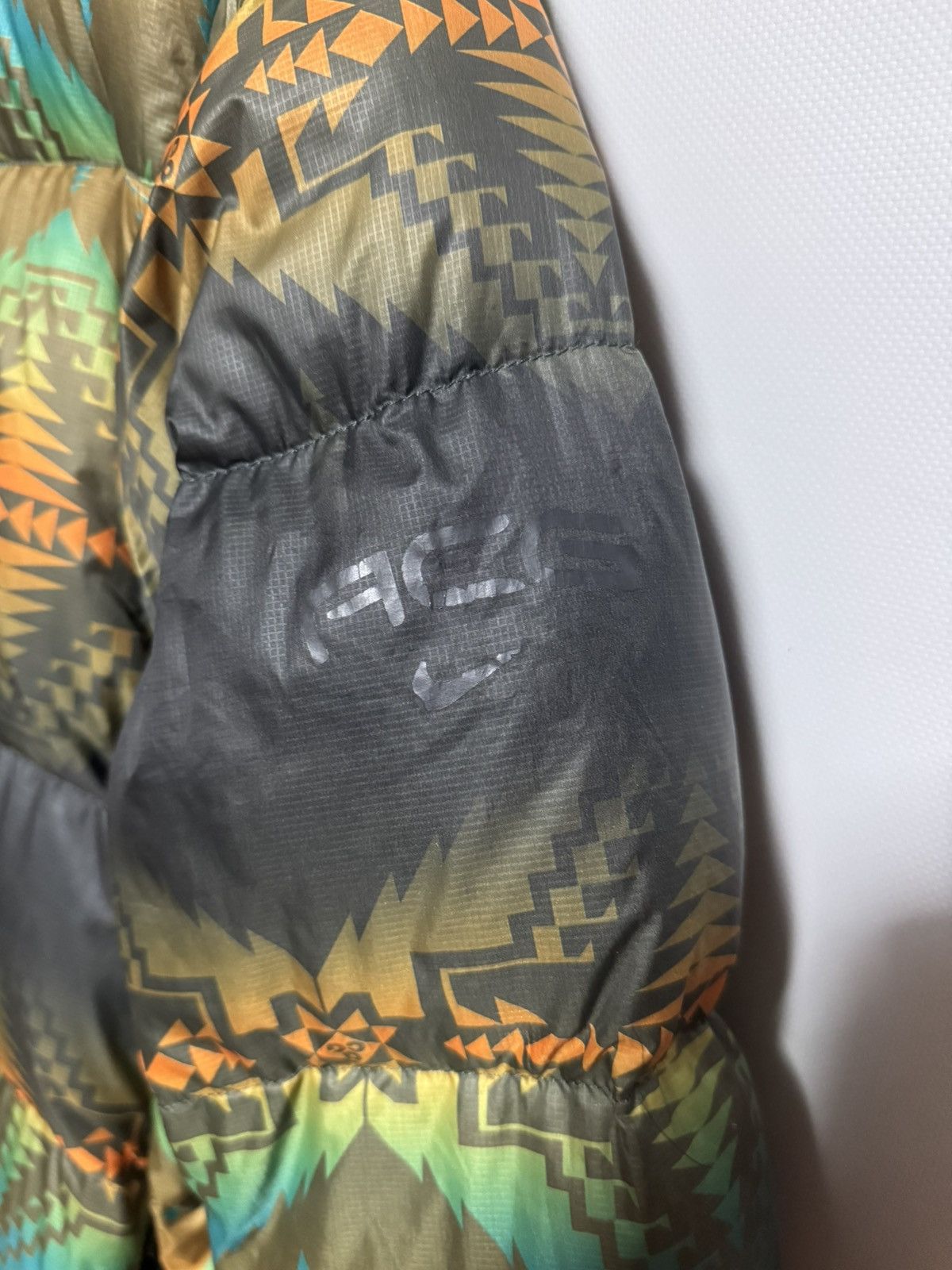 Nike × Nike ACG × Vintage Nike ACG x Pendleton Vintage Rare Puffer Jacket Sz M Size US M / EU 48-50 / 2 - 4 Thumbnail
