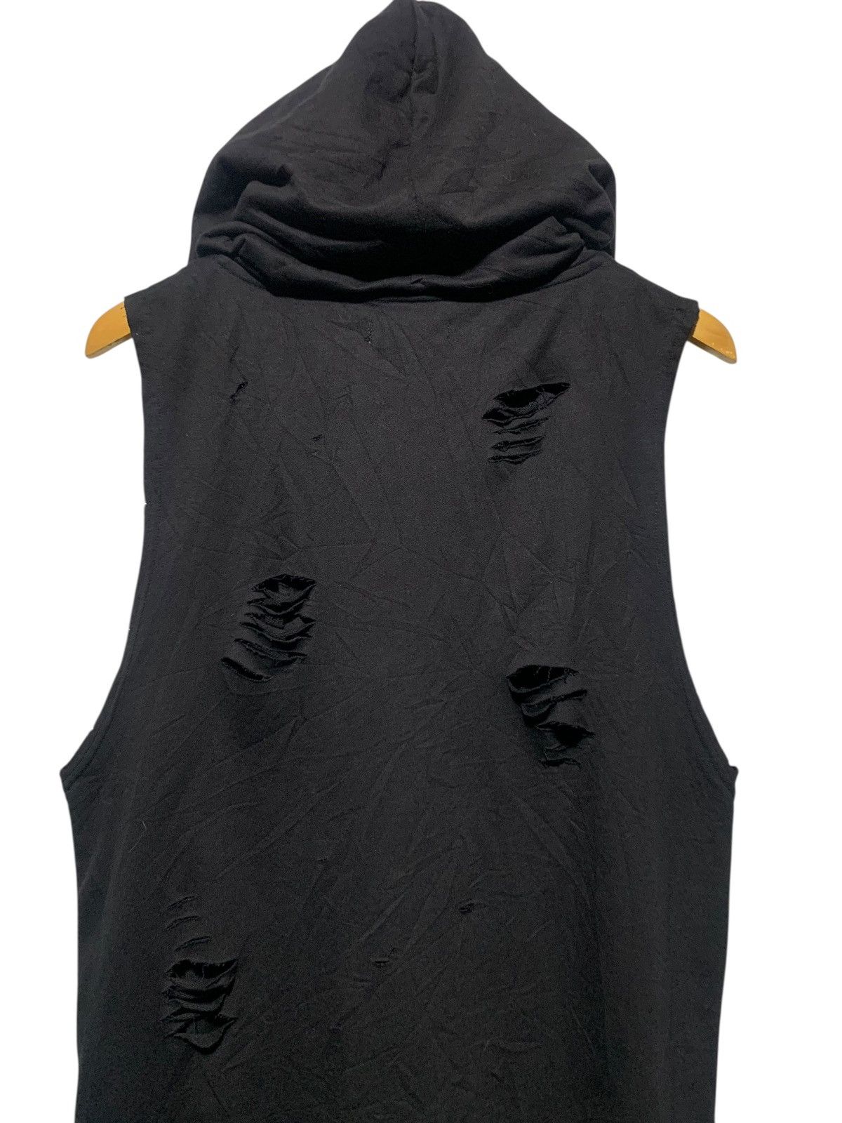 20471120 2000s Rings gothic distressed sleeveless hoodie Size US L / EU 52-54 / 3 - 11 Thumbnail