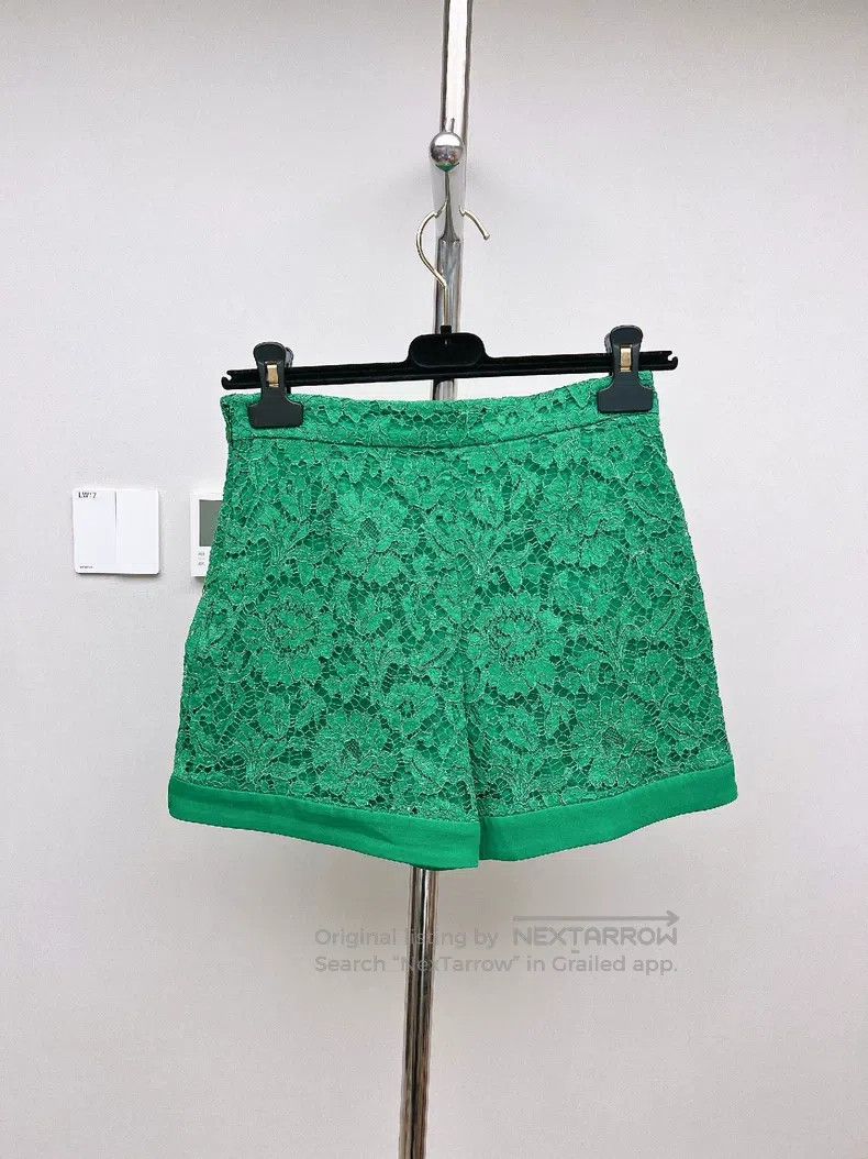 Other Valentino Green lace shorts Size 37" - 2 Thumbnail