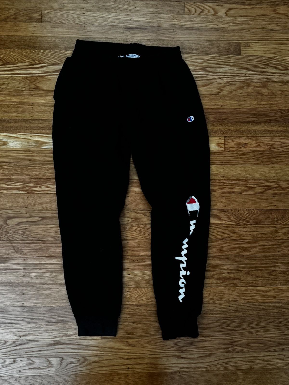 Champion Champion Cuffed Sweatpants Black - size Medium Size US 31 - 1 Thumbnail