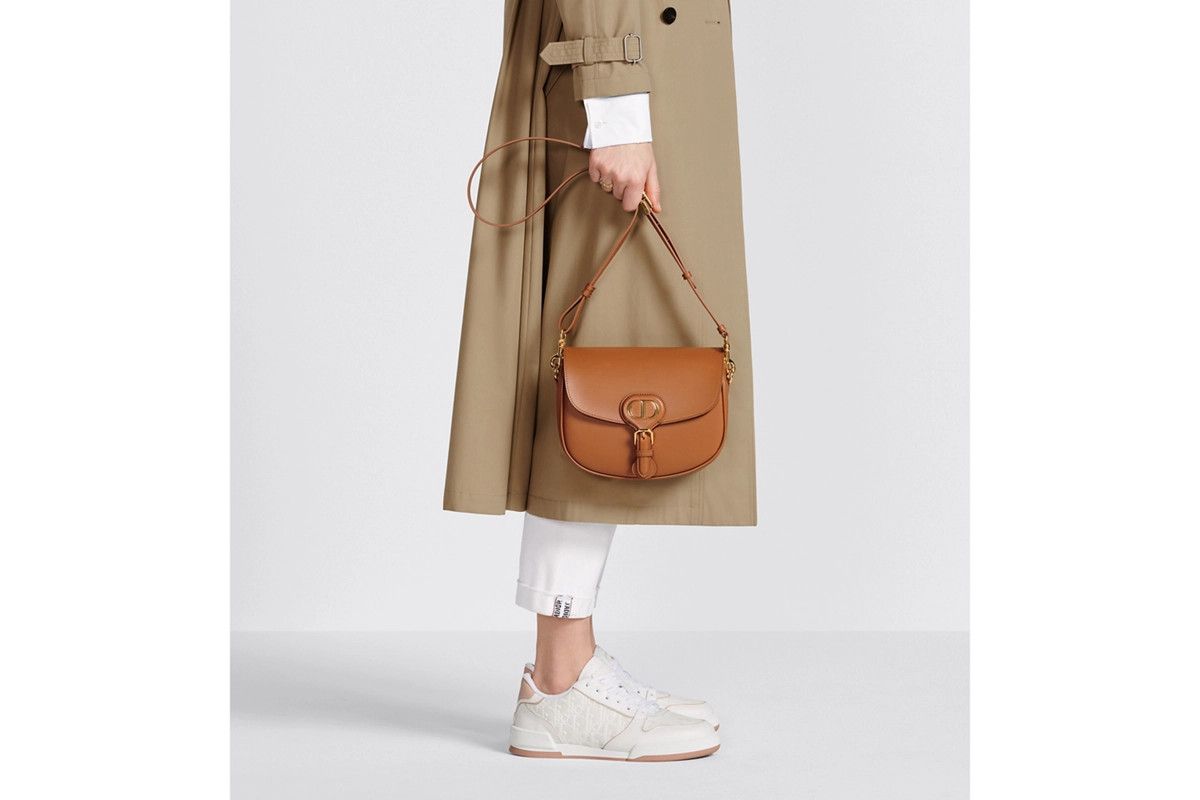 Dior o1bcso1str1124 Size: OS / Bobby Bag in Camel Size ONE SIZE - 8 Thumbnail