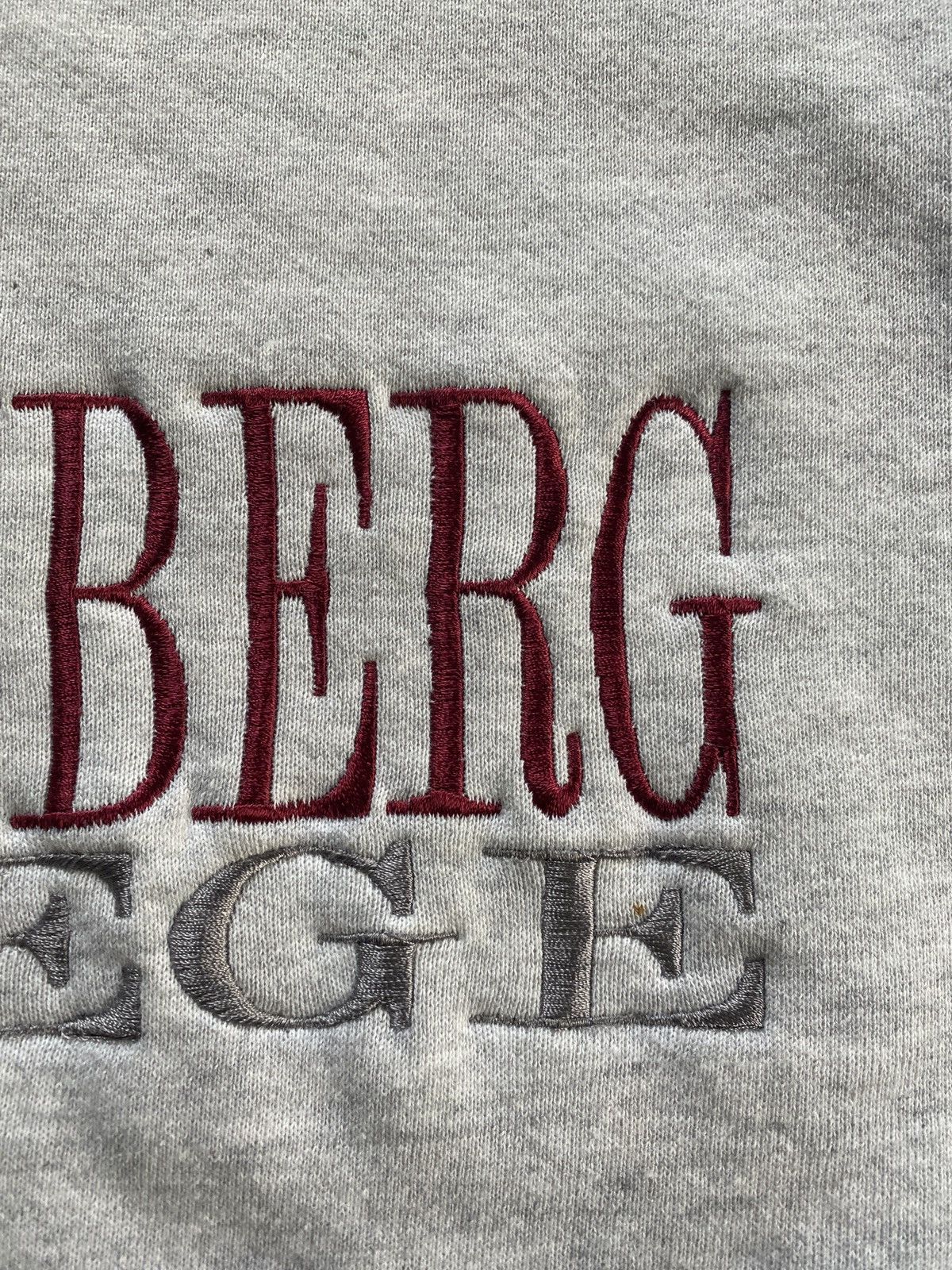 Russell Athletic Vintage 90’s Muhlenberg College Russell Crewneck Sweatshirt Size US XL / EU 56 / 4 - 5 Thumbnail