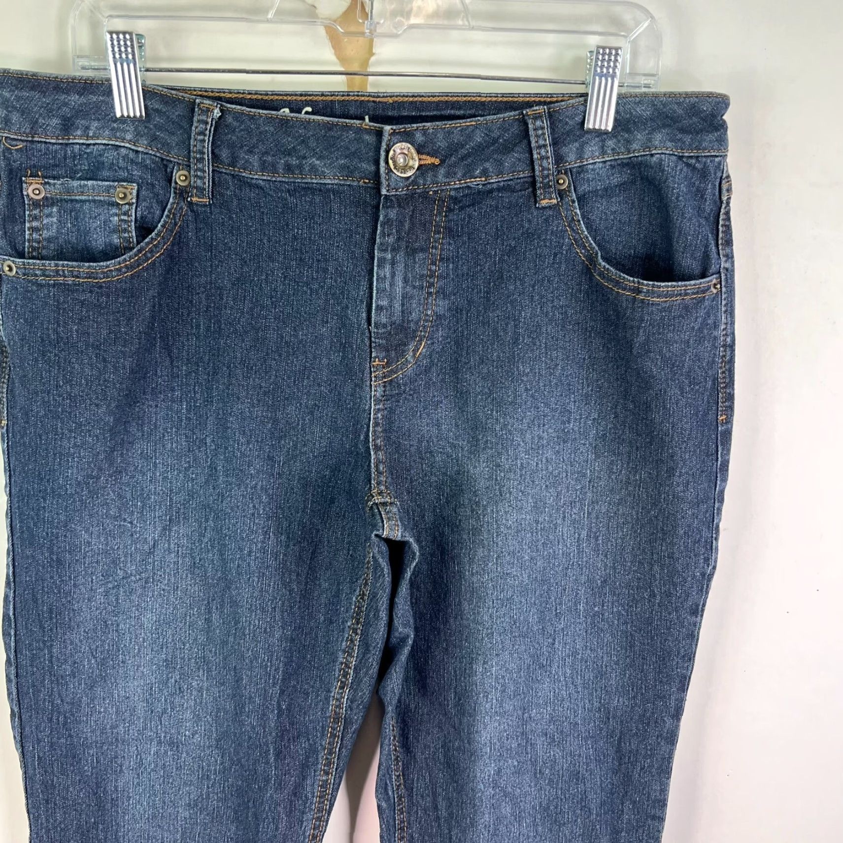 Vintage Natural Reflections Jeans Blue Denim Size 12 36X33 Regular Women Straight Leg Dark Embroidered Pockets Zipper Button Size 34" / US 12 / IT 48 - 2 Thumbnail
