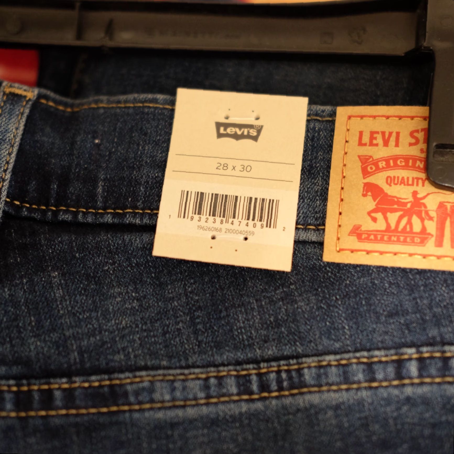 Levi's NWT! Levi's 311 Shaping Skinny Jeans Denim Women's 28x30 Blue Size 28" / US 6 / IT 42 - 7 Thumbnail