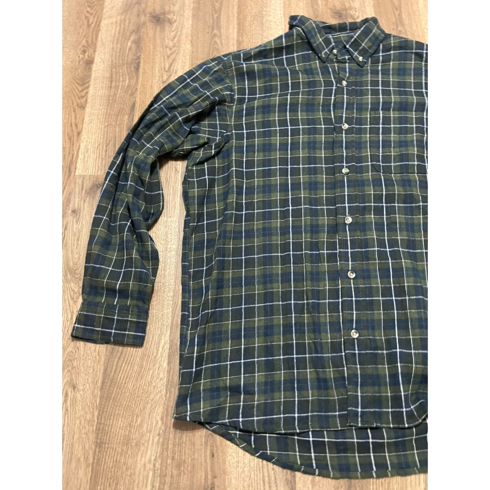 Vintage HOBBS CREEK Shirt, Men's Size Large, Plaid, Button-Down, Long Sleeve, Blue Green White, Casual, Regular fit, Button-Up, Fall Spring Summer, Mens Size US L / EU 52-54 / 3 - 3 Thumbnail