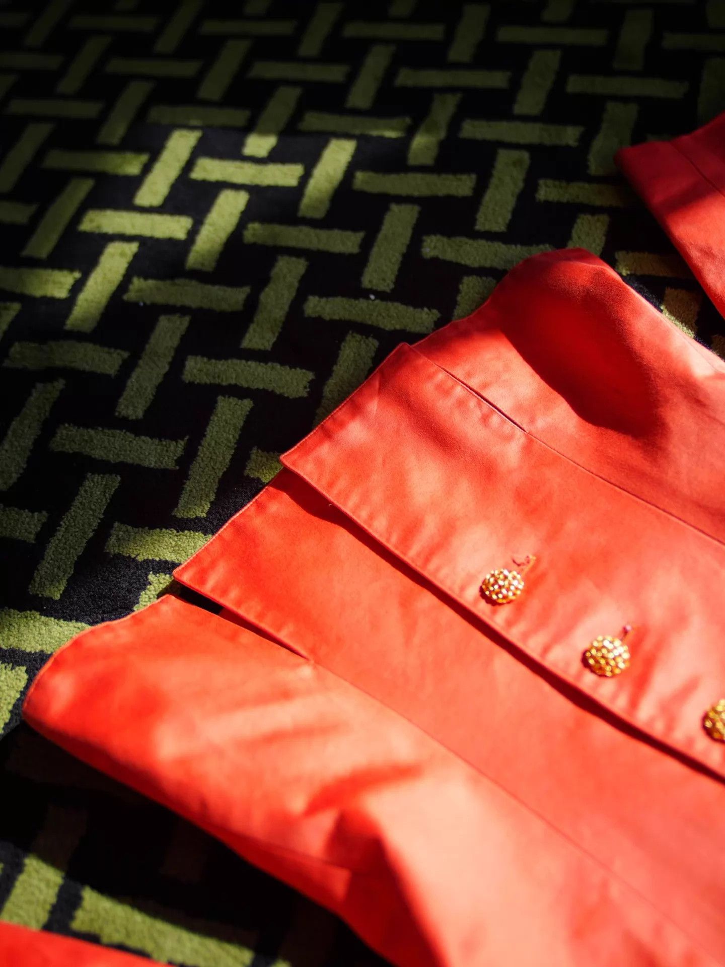 Yves Saint Laurent YSL 1993 Left Bank Orange Red Blazer Gold Buttons Women's Size XS / US 0-2 / IT 36-38 - 7 Thumbnail