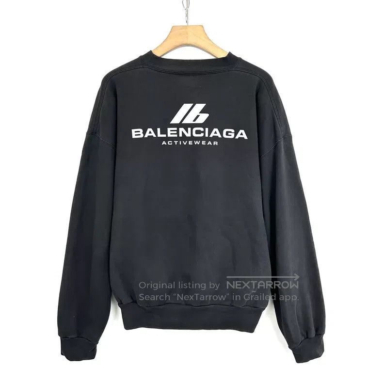 Balenciaga Balenciaga Black reflective lettering logo round neck swea Size US S / EU 44-46 / 1 - 3 Thumbnail