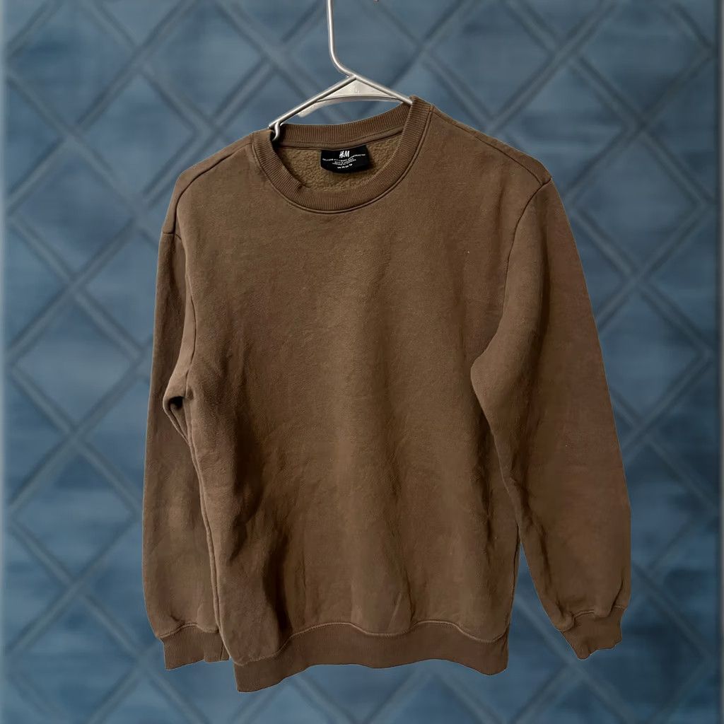 H&M H&M Sweatshirt Mens XS Brown Fleece Crew Neck Relaxed Fit Pullover Size US XS / EU 42 / 0 - 1 Thumbnail
