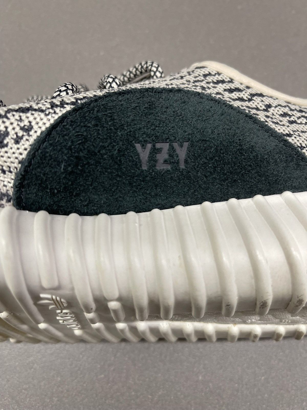 Yeezy Adidas Yeezy boost 350 v1 Turtledove Size US 9 / EU 42 - 11 Thumbnail