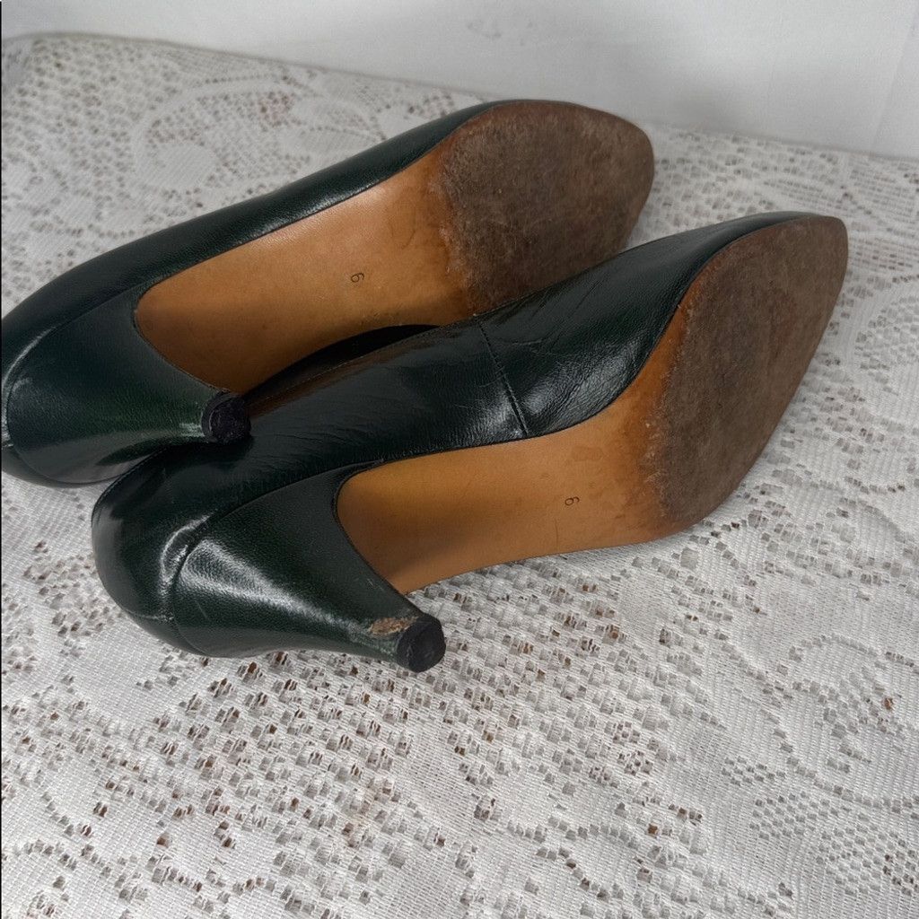 The Unbranded Brand Vintage Manfield France high end leather green heels sz 8.5 Size US 8.5 / IT 38.5 - 7 Thumbnail