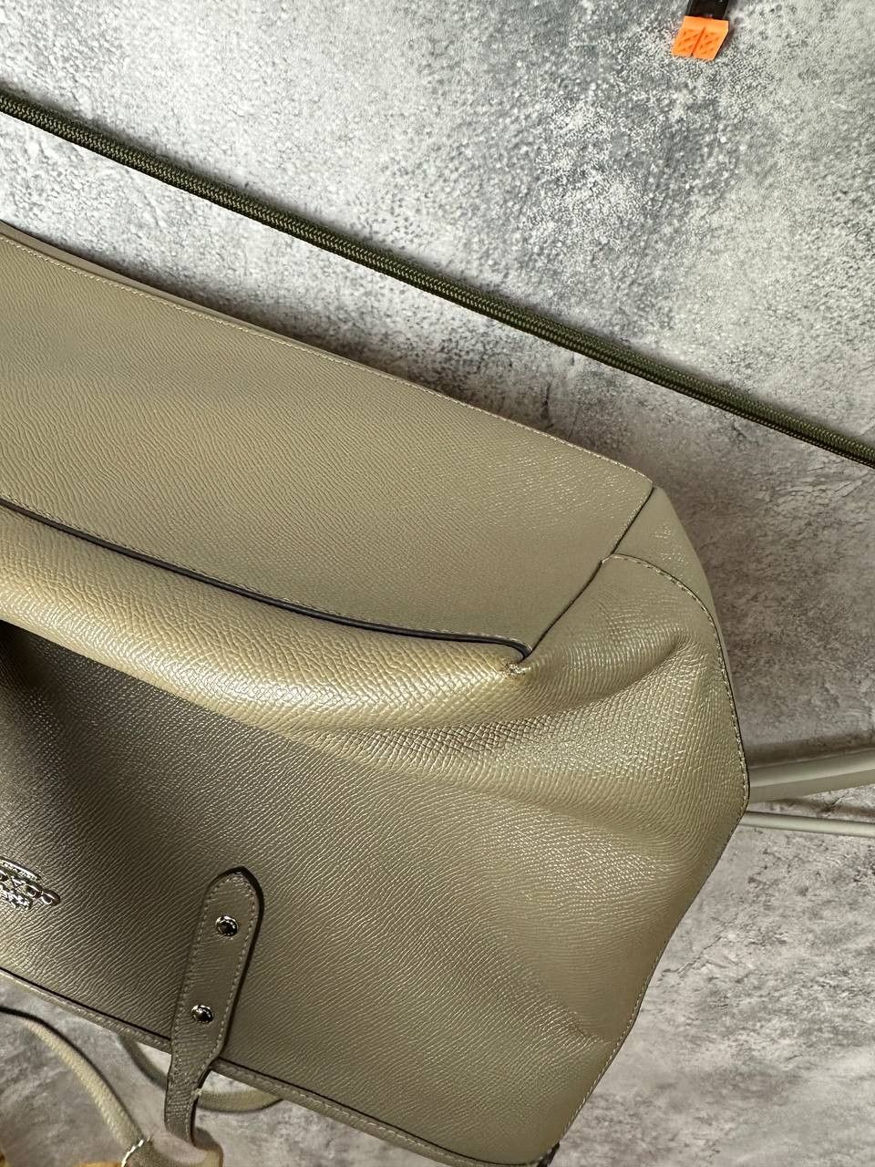 Coach Coach City Tote Bag Pebbled Leather Shoulder Handbag Size ONE SIZE - 10 Thumbnail