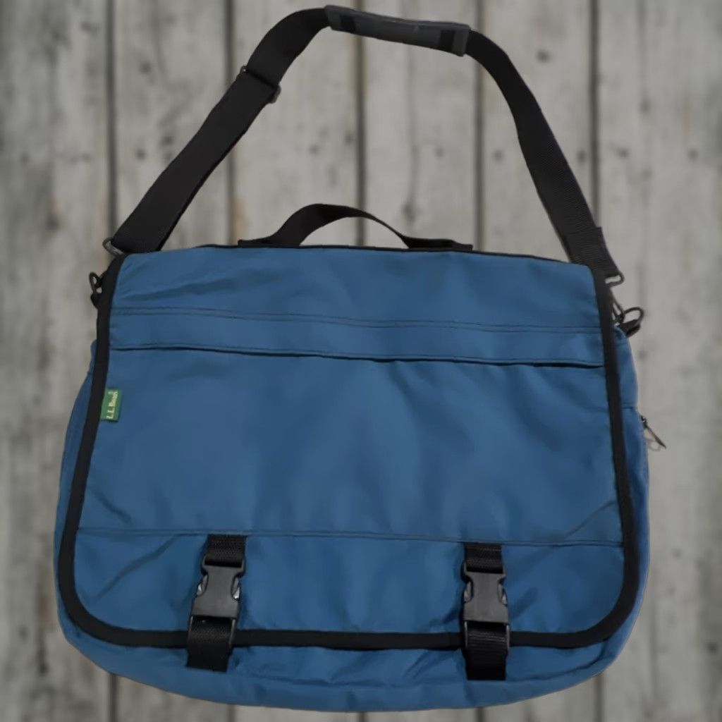 Vintage L.l. Bean Messenger Bag Medium Blue Expandable Shoulder Strap Many Pockets Outdoor Mens
