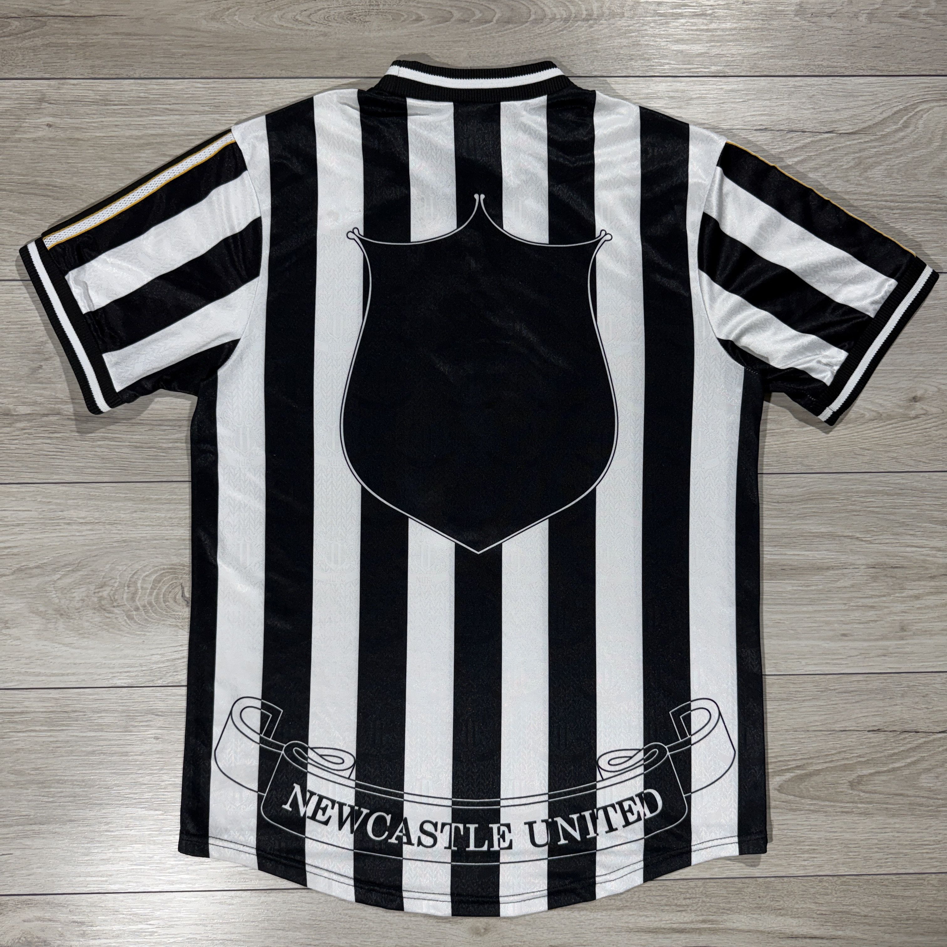 Adidas Adidas Newcastle United 1997-1999 Home Jersey Size L Size US L / EU 52-54 / 3 - 3 Thumbnail