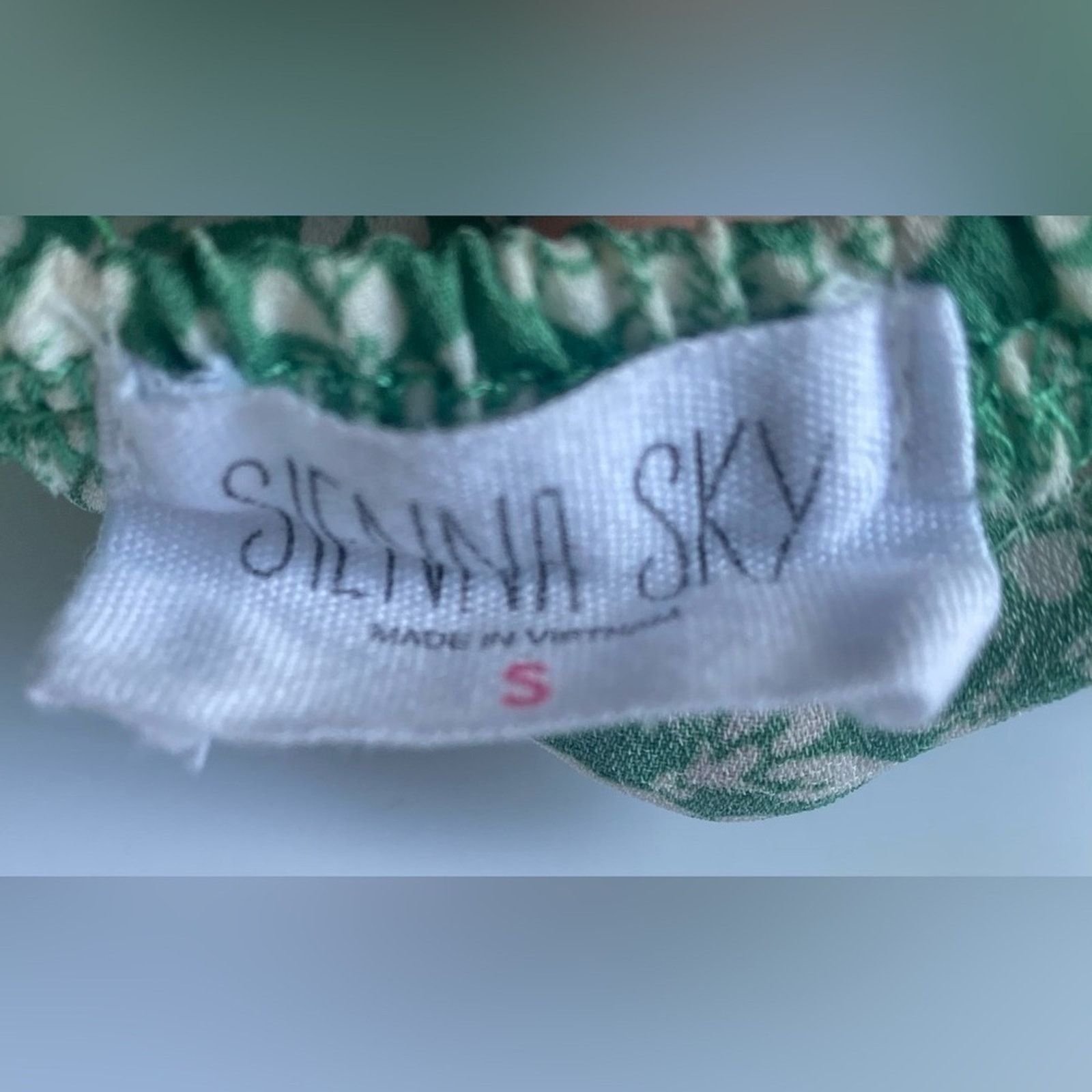 Other Sienna Sky | Floral Keyhole Cap Sleeve Crop Top | Small Size S / US 4 / IT 40 - 3 Thumbnail