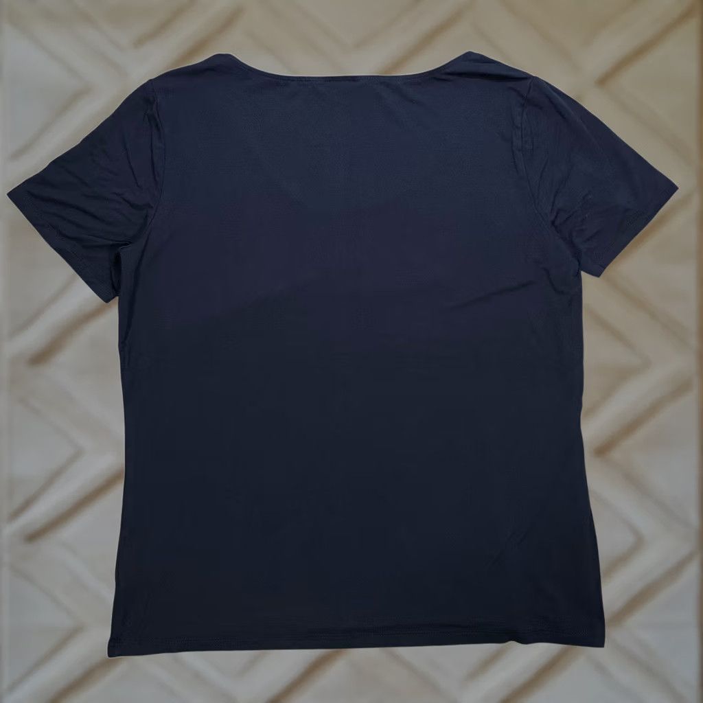 Brooks Brothers Brooks Brothers Red Fleece Navy Blue Scoop Neck Shirt L Rayon Blend Women's Size L / US 10 / IT 46 - 1 Thumbnail