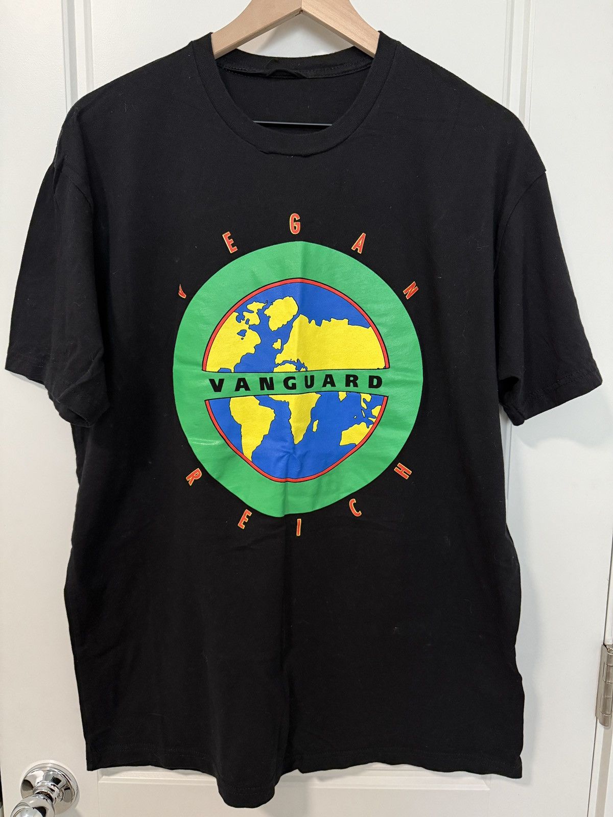 Band Tees VEGAN REICH vanguard Size US XL / EU 56 / 4 - 1 Thumbnail