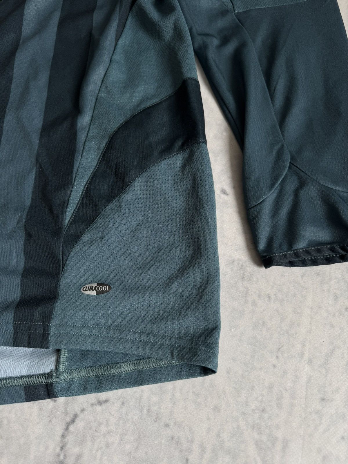 Adidas × Vintage Vintage Adidas Northen Rock long sleeve football size XL Size US XL / EU 56 / 4 - 4 Thumbnail