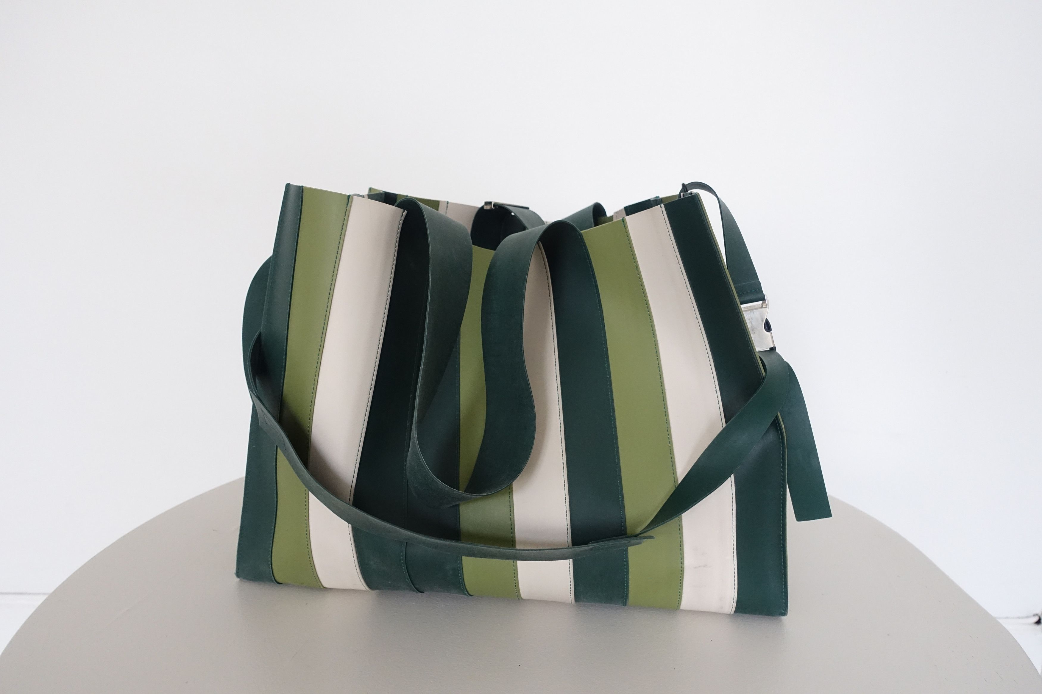 Sunnei Sunnei Striped Leather Tote Bag Green / White / Black Size ONE SIZE - 1 Thumbnail