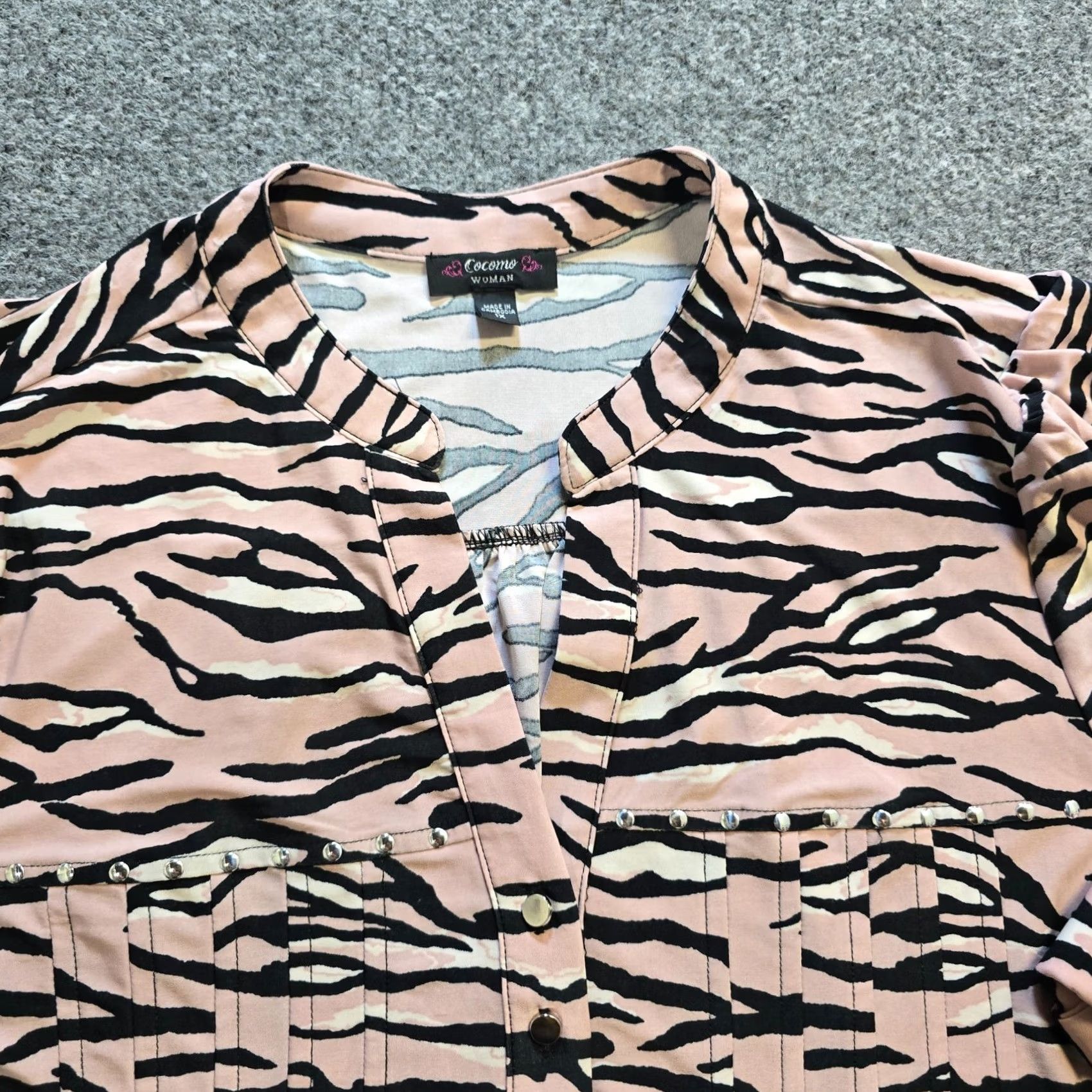 Pinko Cocomo Women 1X Pink Zebra 3/4 Sleeve Blouse V-Neck Stretch No Iron Casual Career Shirt Size XL / US 12-14 / IT 48-50 - 2 Thumbnail