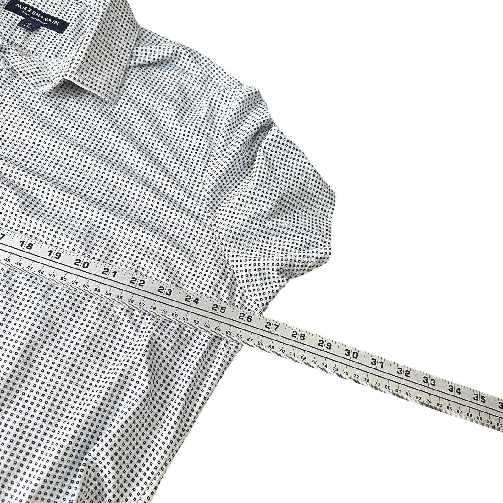 Mizzen+Main Mizzen + Main Shirt Men XL White Blue Short Sleeve Button Size US XL / EU 56 / 4 - 8 Thumbnail