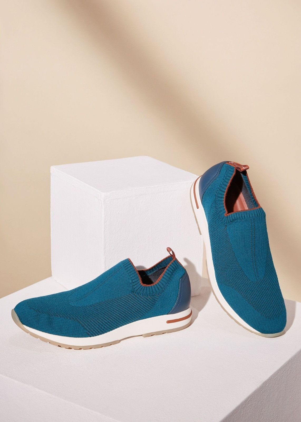Loro Piana o1srvl11e1024 360 LP Flexy Low-Top Sneaker in Blue Size US 8 / EU 41 - 2 Thumbnail