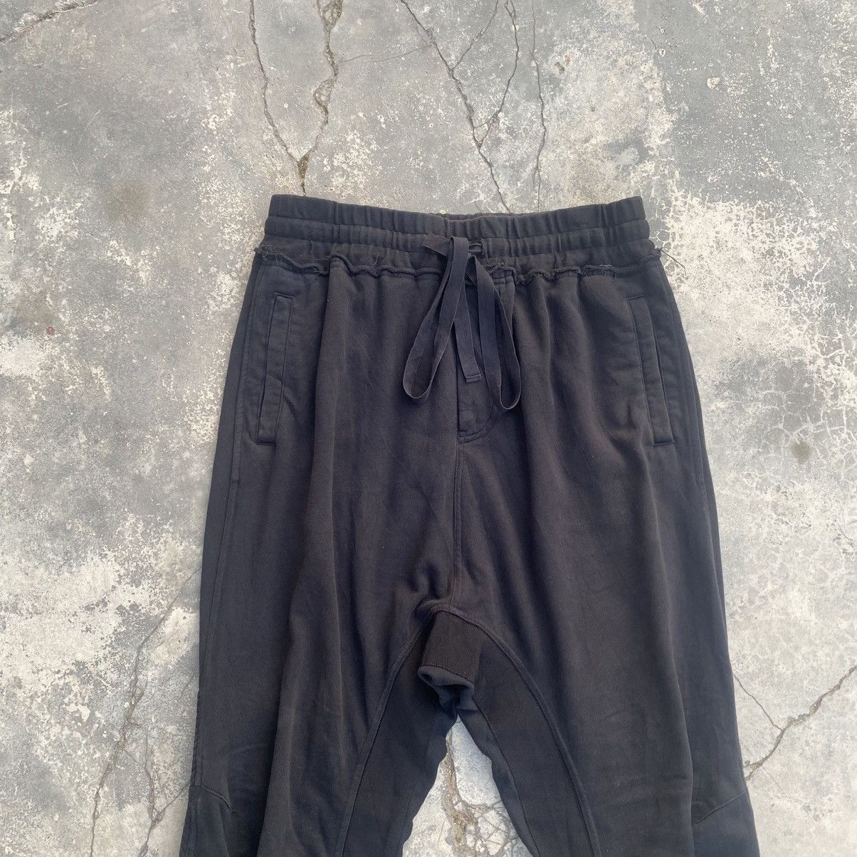 Haider Ackermann HAIDER ACKERMANN Black Perth Sweatpant Size US 32 / EU 48 - 4 Thumbnail